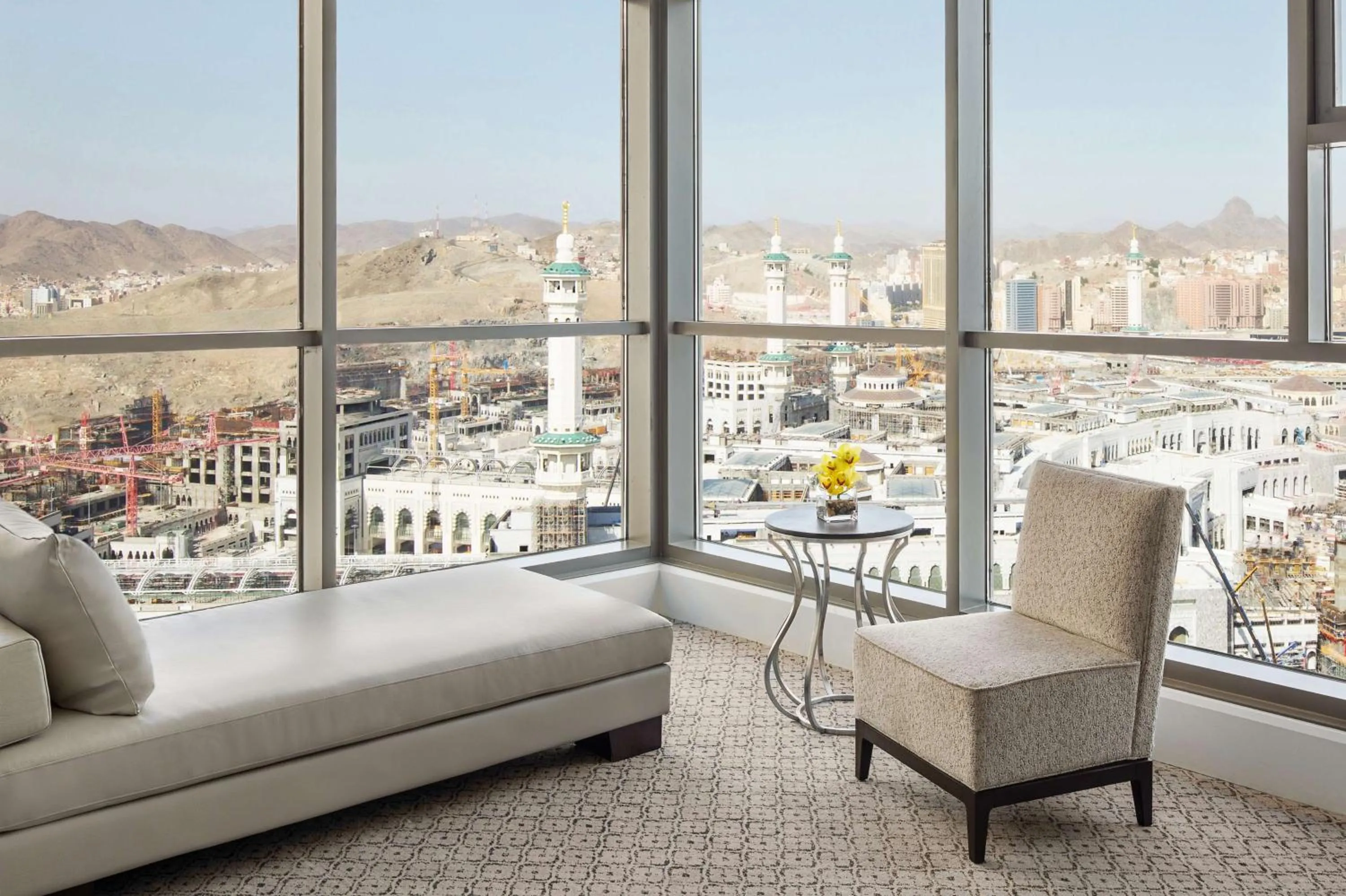 Photo of the whole room in Jabal Omar Hyatt Regency Makkah