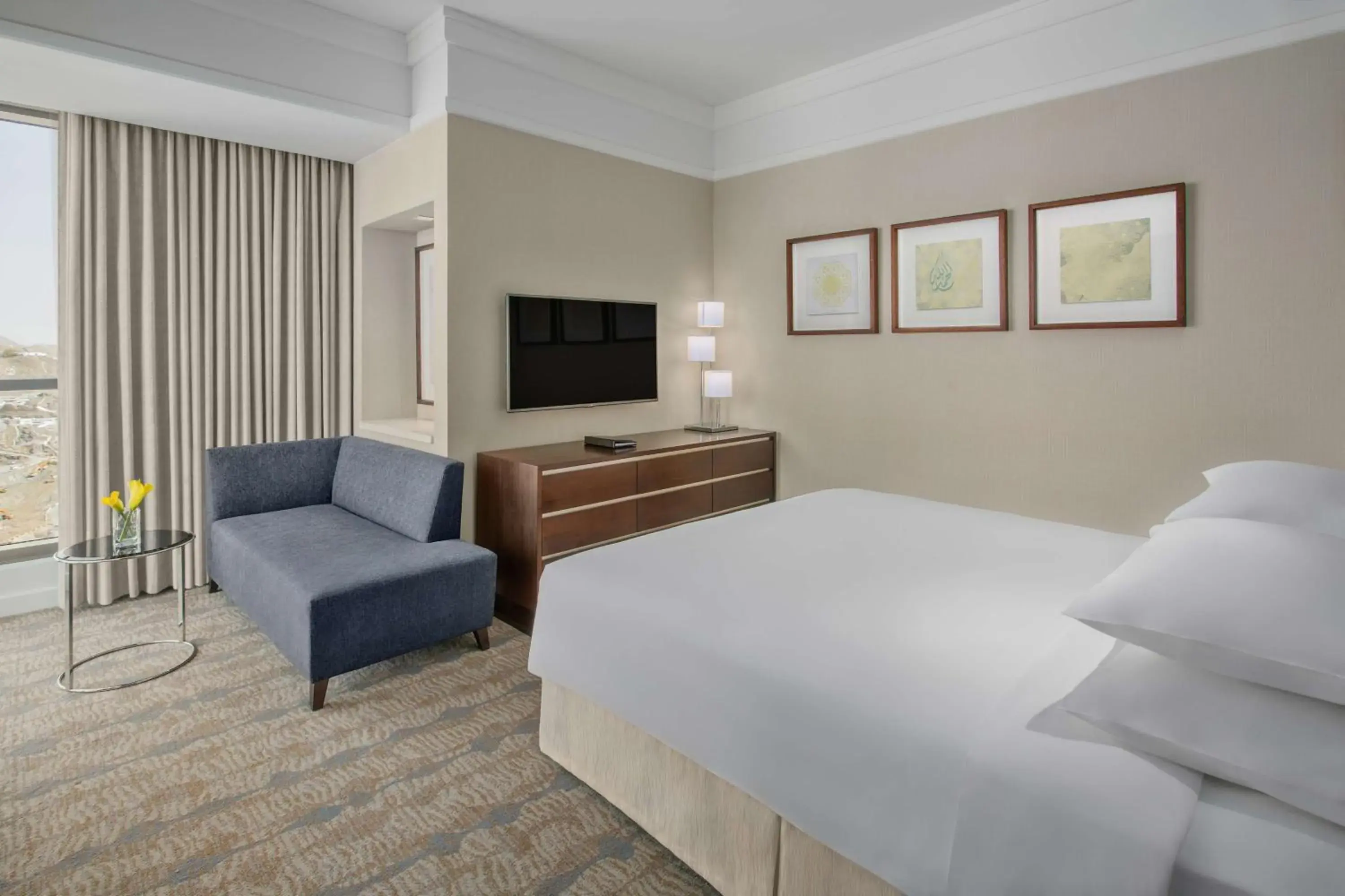 King Room with Partial View in Jabal Omar Hyatt Regency Makkah King Room with Partial View in Jabal Omar Hyatt Regency Makkah