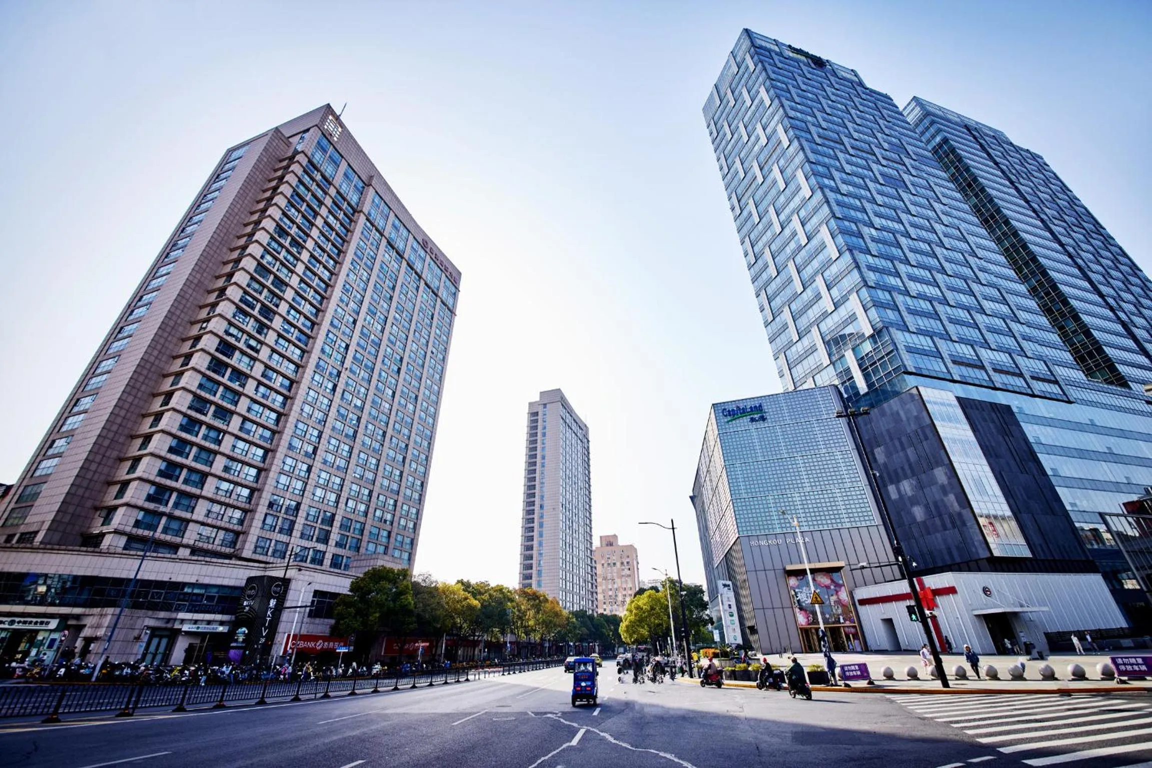 Property building in Orange Hotel Shanghai Hongkou Football Stadium Branch