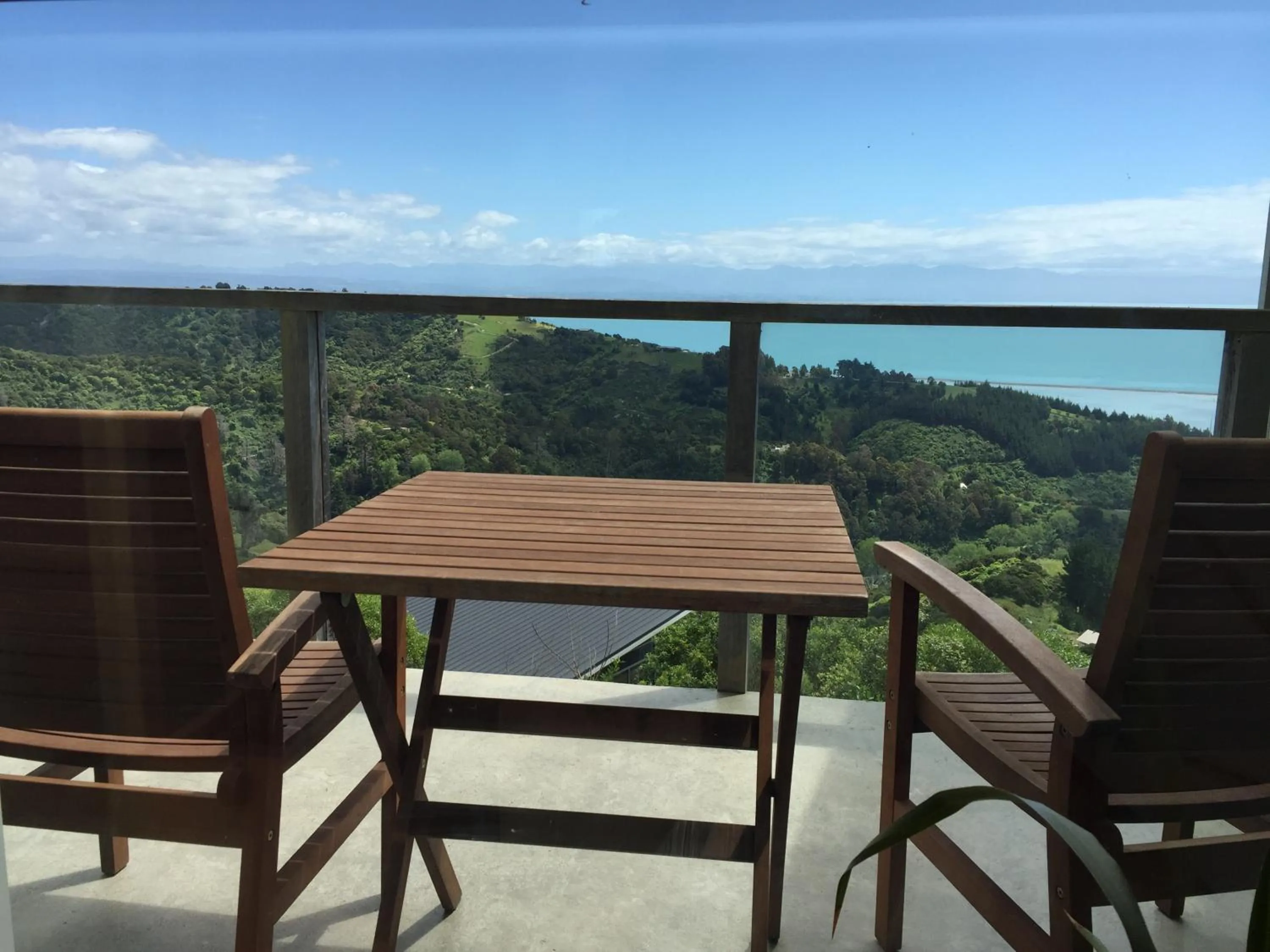 Natural landscape in Big Sky Nelson Luxury Eco B&B