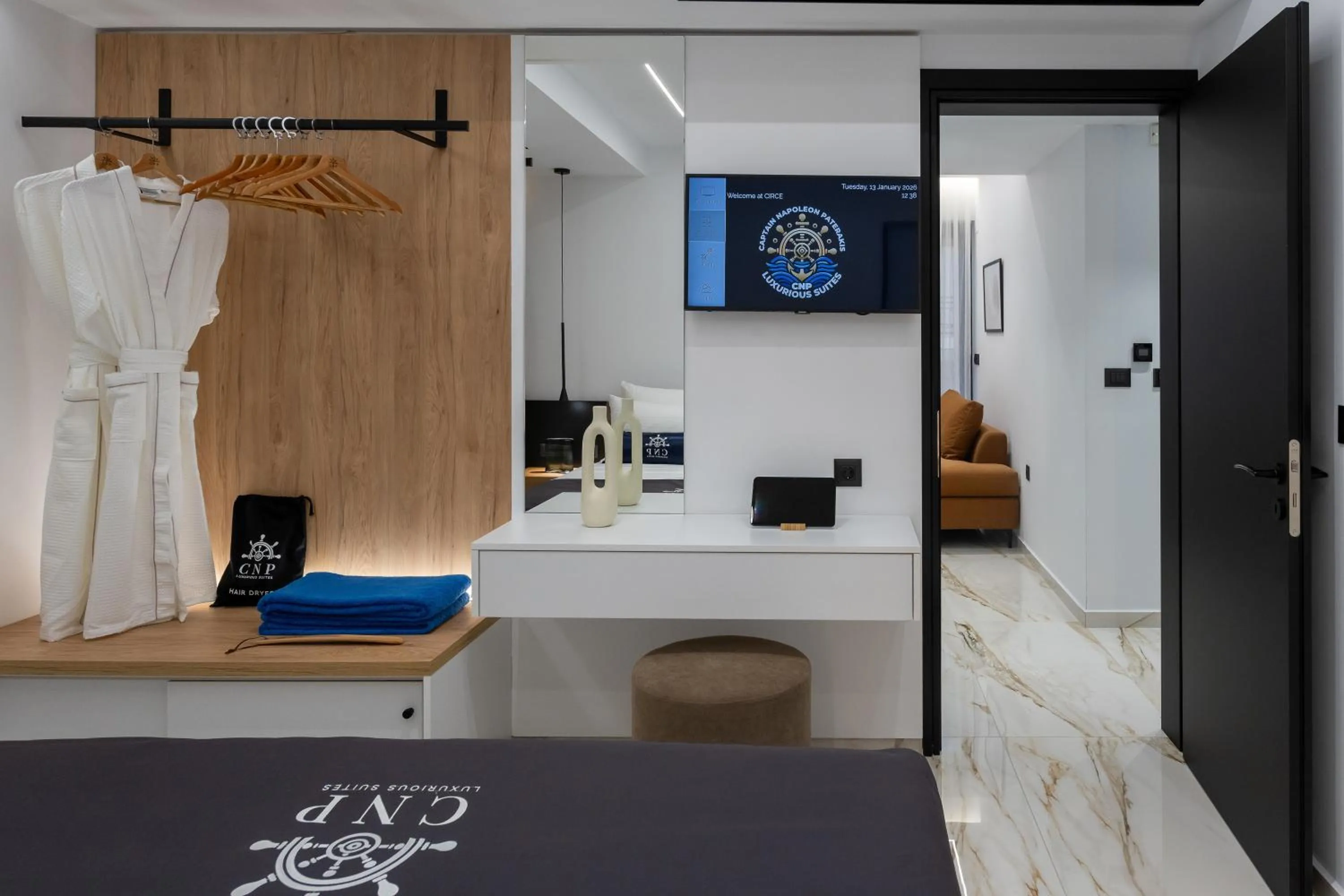 TV and multimedia in Captain Napoleon Paterakis CNP Luxurious Suites