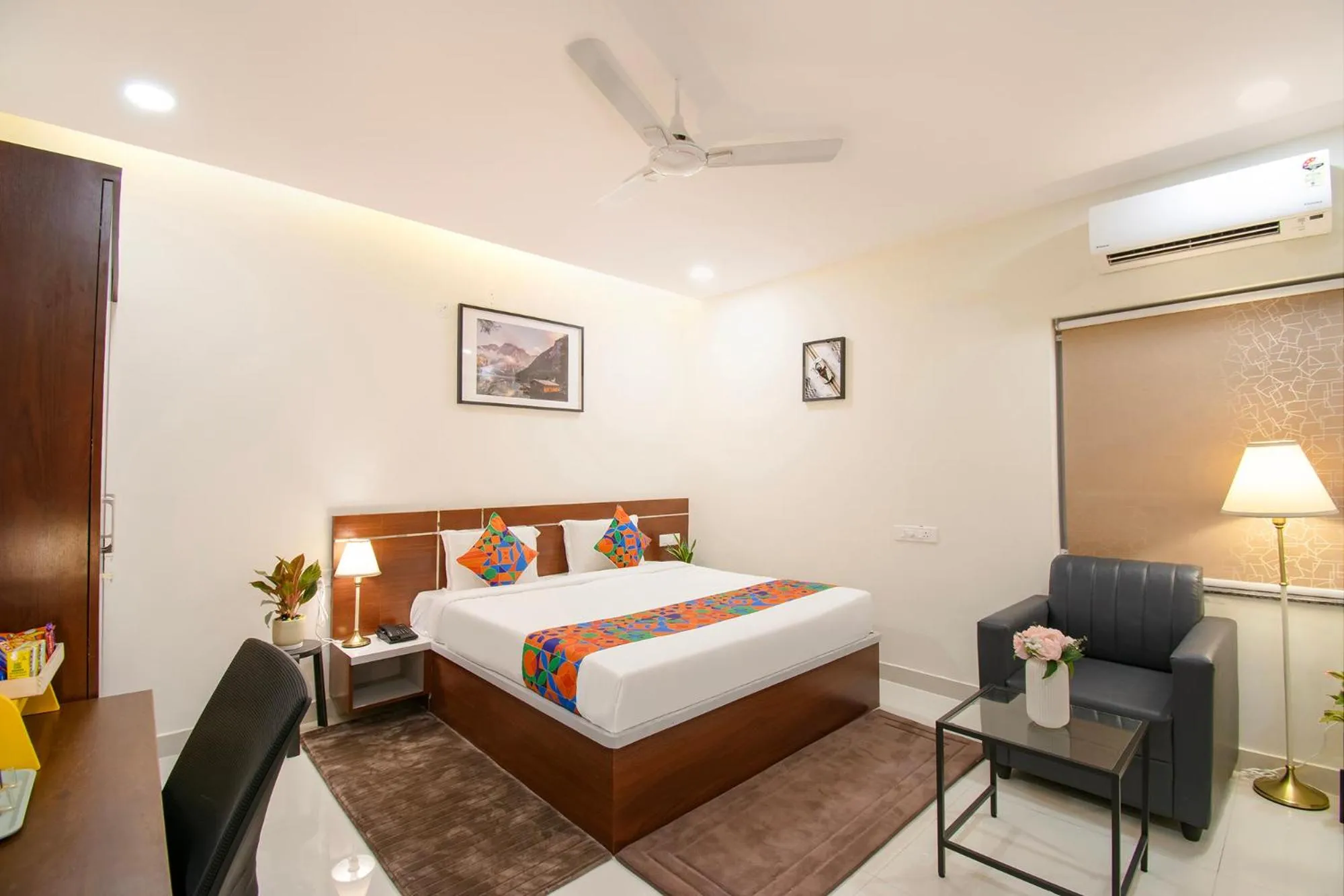 Bed in FabHotel Prime Cozy - Nr Yashoda Hospital, Hitech City
