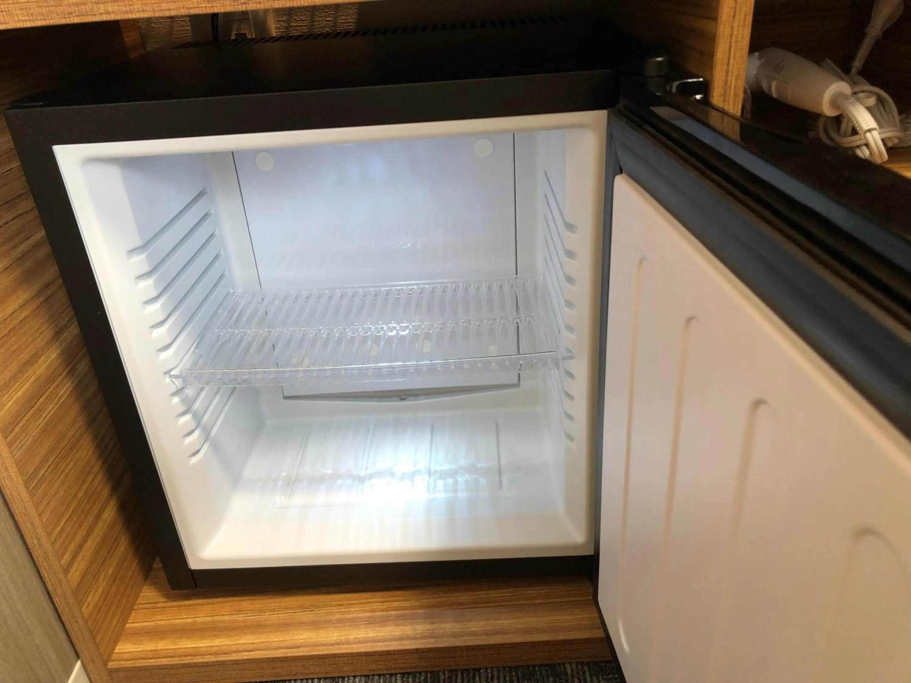 Photo of the whole room in Hotel Crown Hills GOI