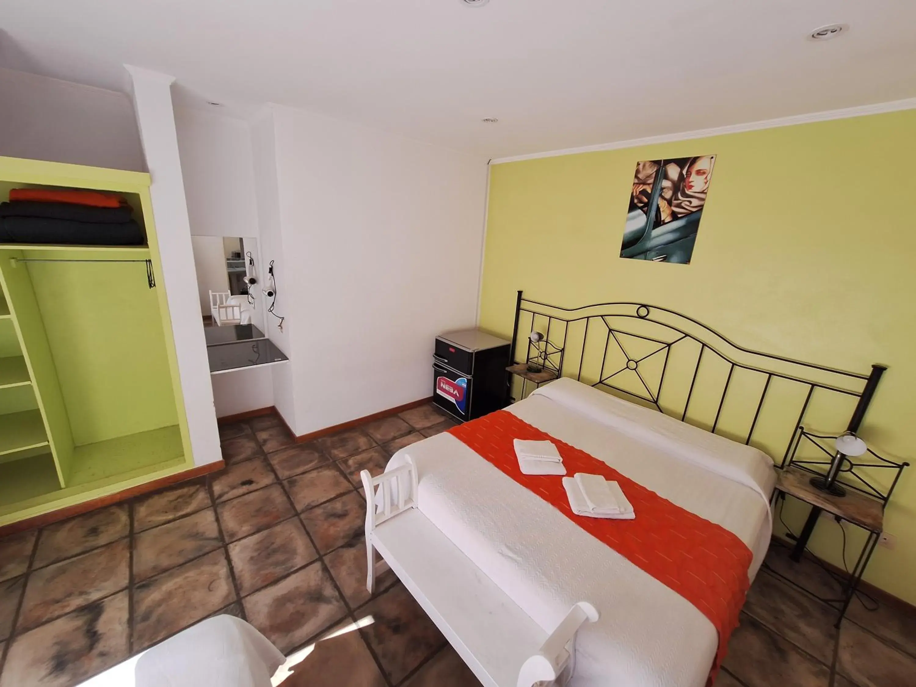 Standard Quadruple Room in Hotel y Spa Termas del Este Standard Quadruple Room in Hotel y Spa Termas del Este