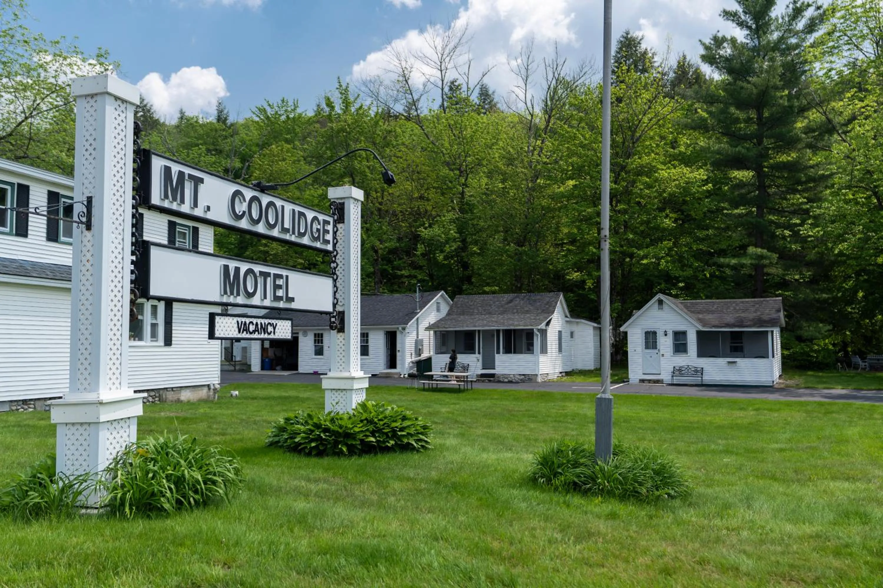 Mount Coolidge Motel