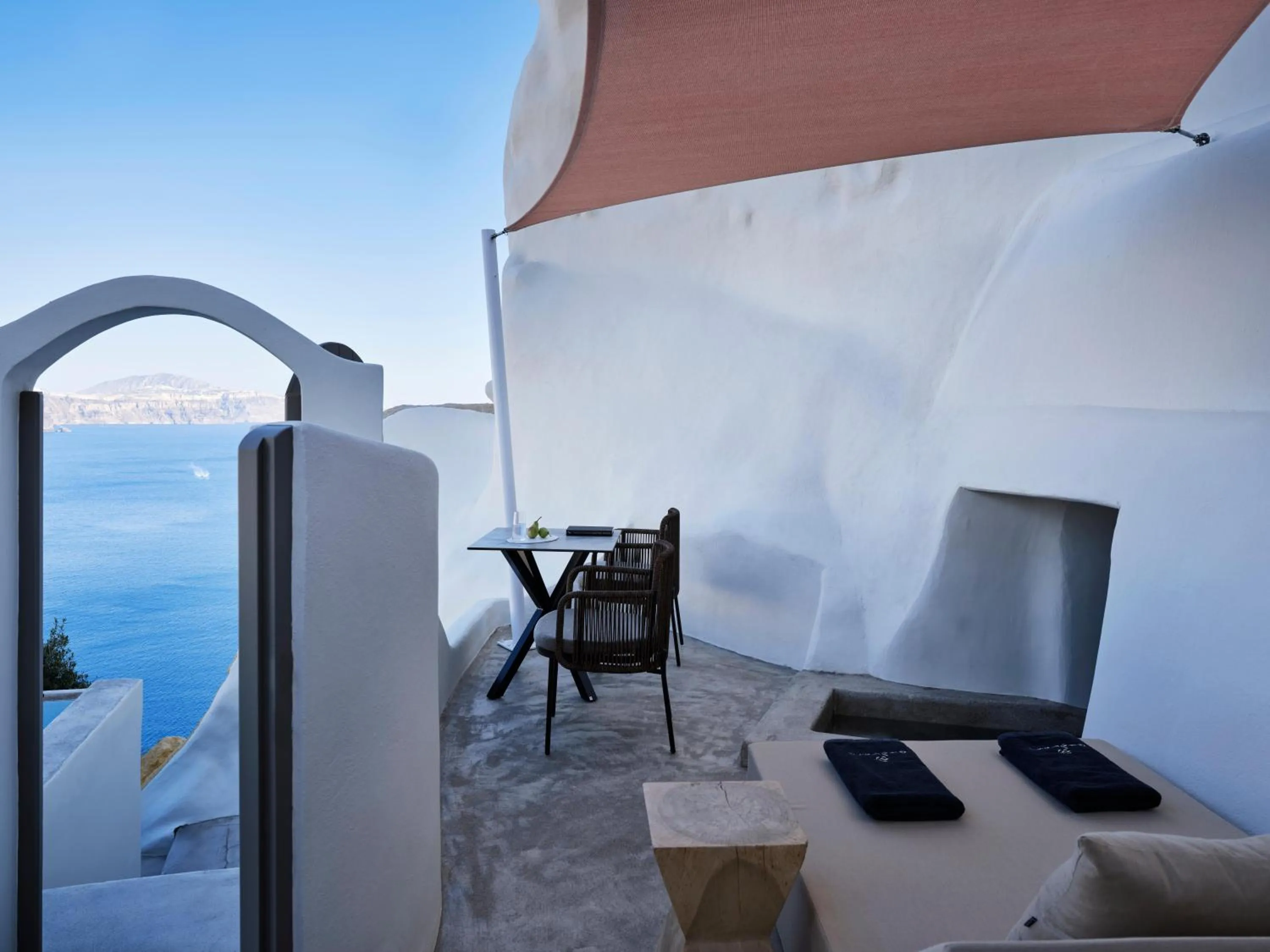 Photo of the whole room in Andronis Luxury Suites