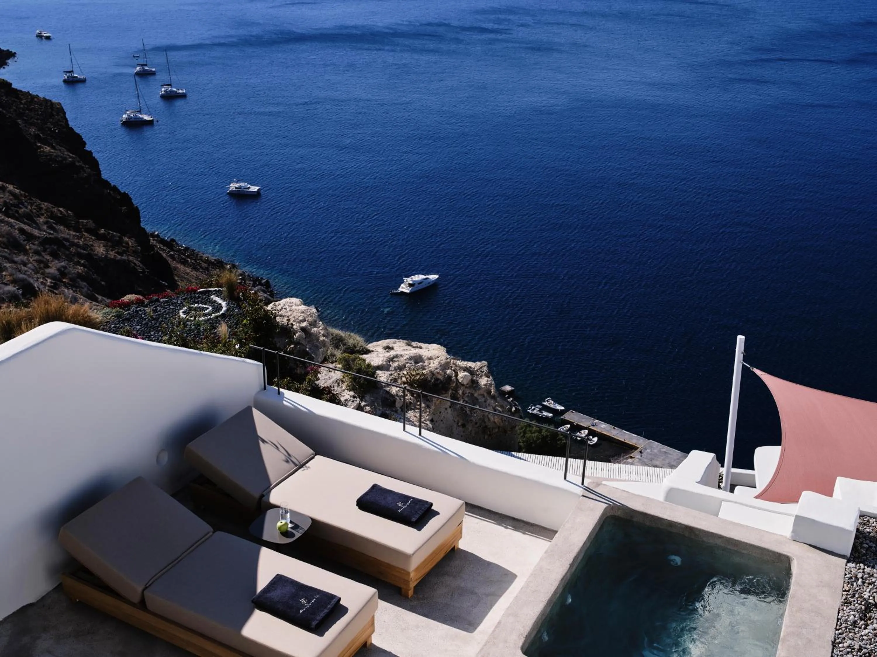 Photo of the whole room in Andronis Luxury Suites