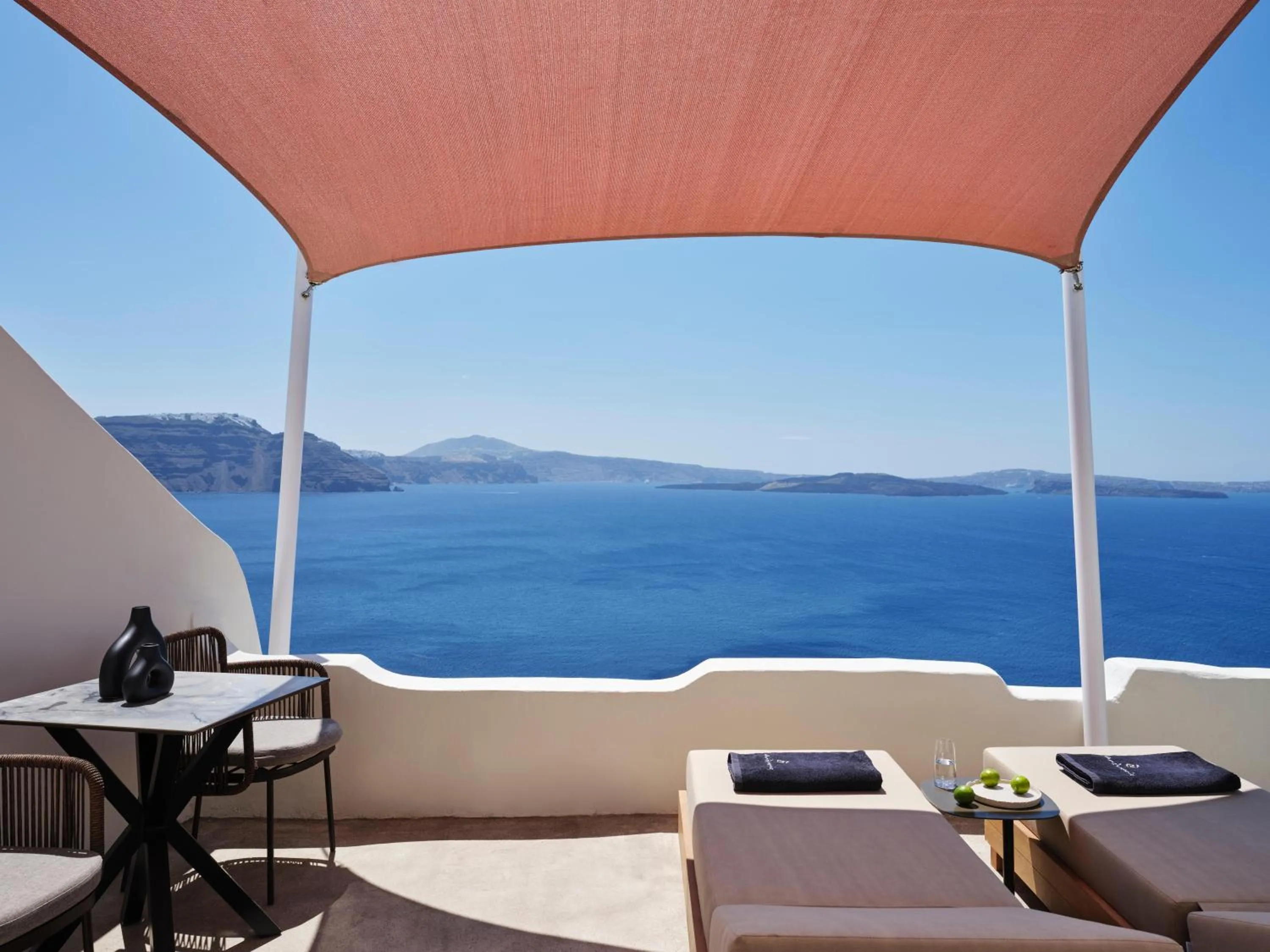 Photo of the whole room in Andronis Luxury Suites