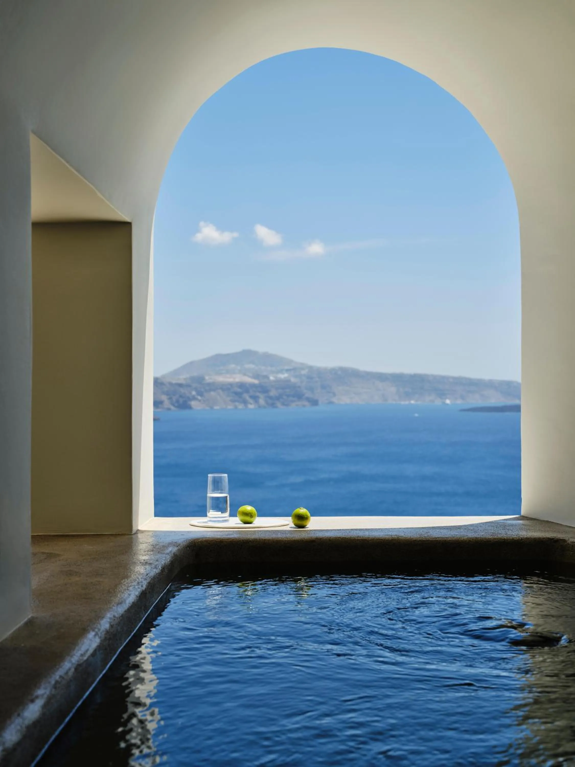 Photo of the whole room in Andronis Luxury Suites