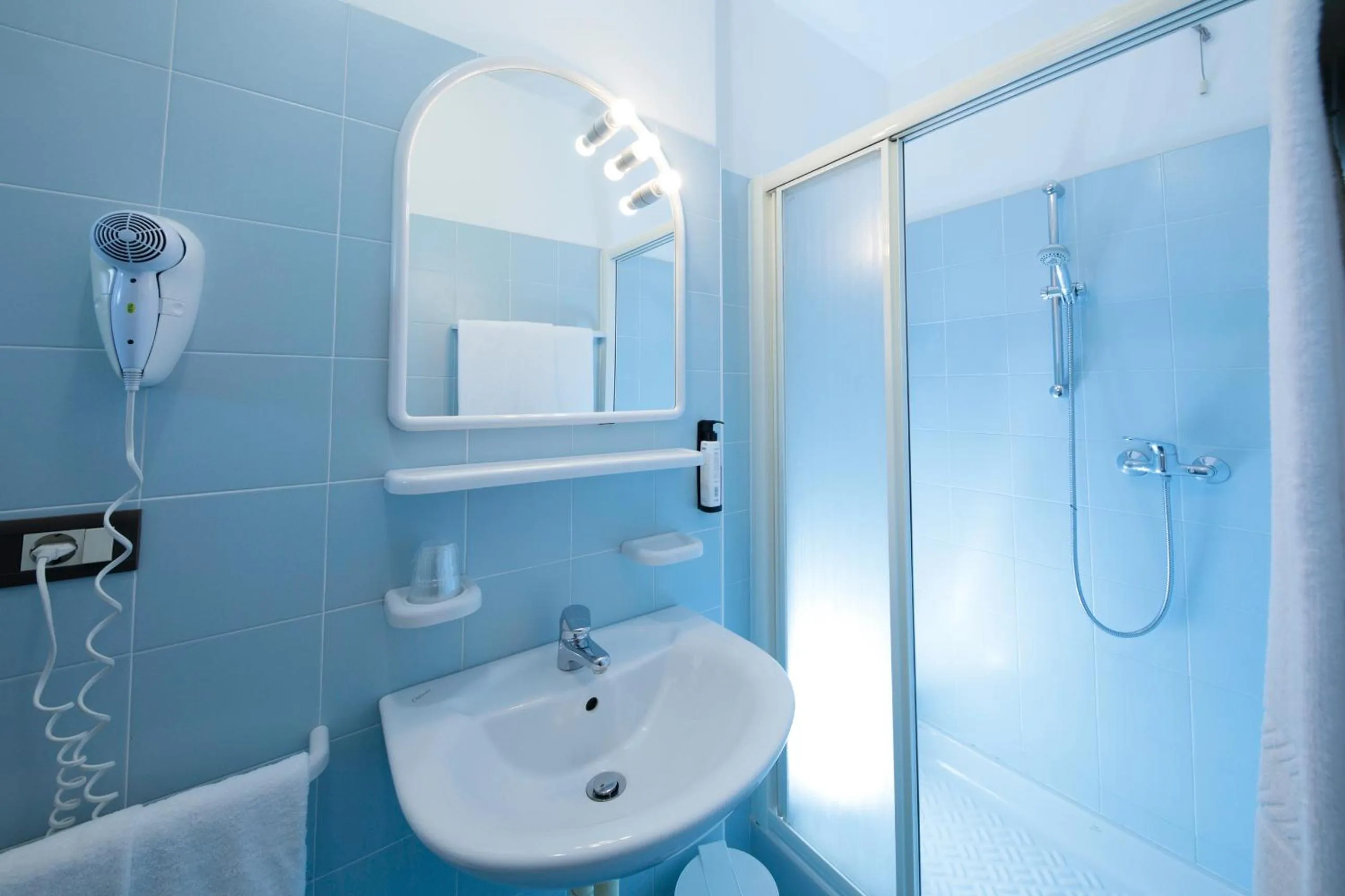 Shower in Hotel Garni Losanna