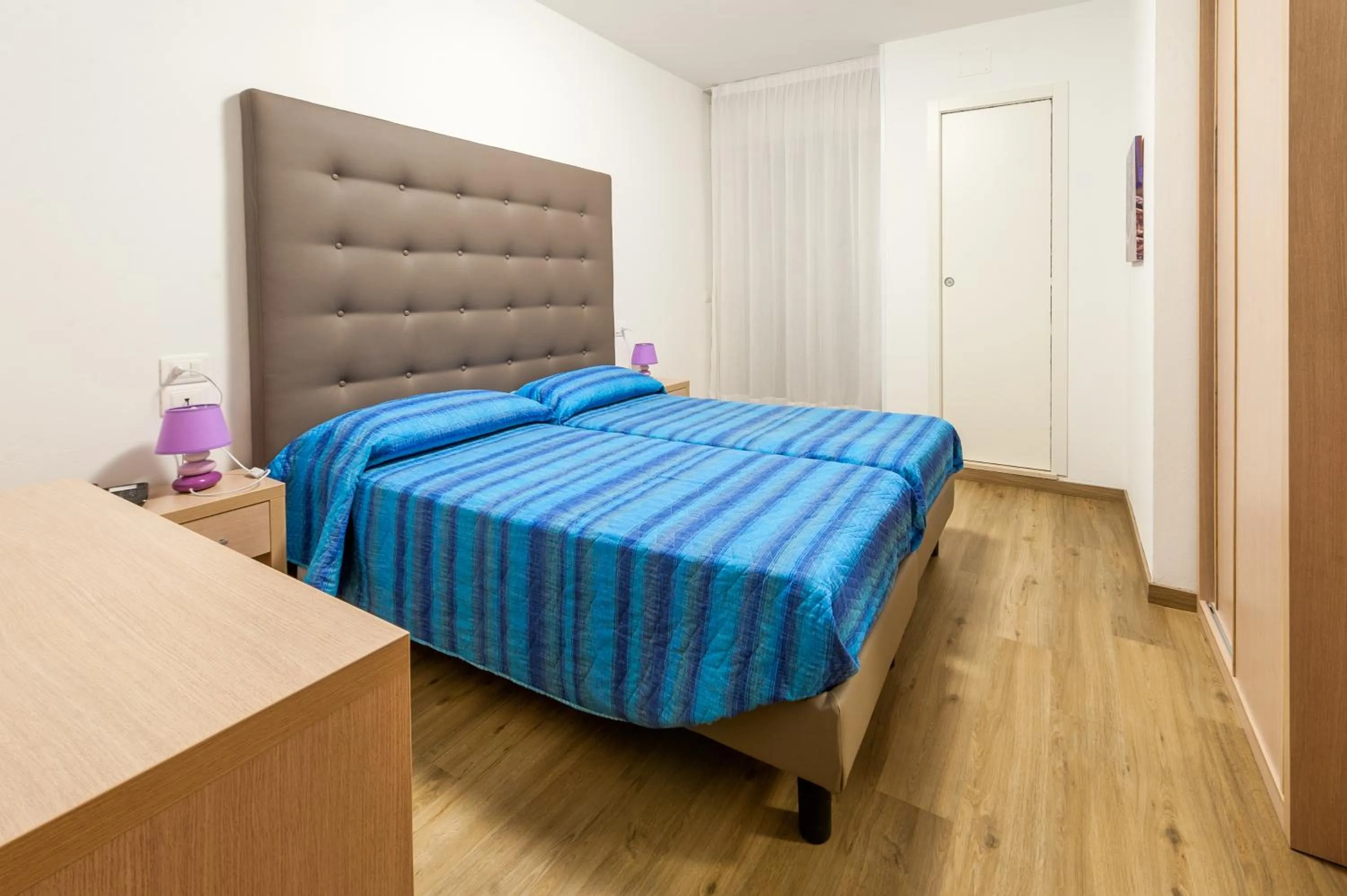 Photo of the whole room, Bed in Hotel Garni Losanna