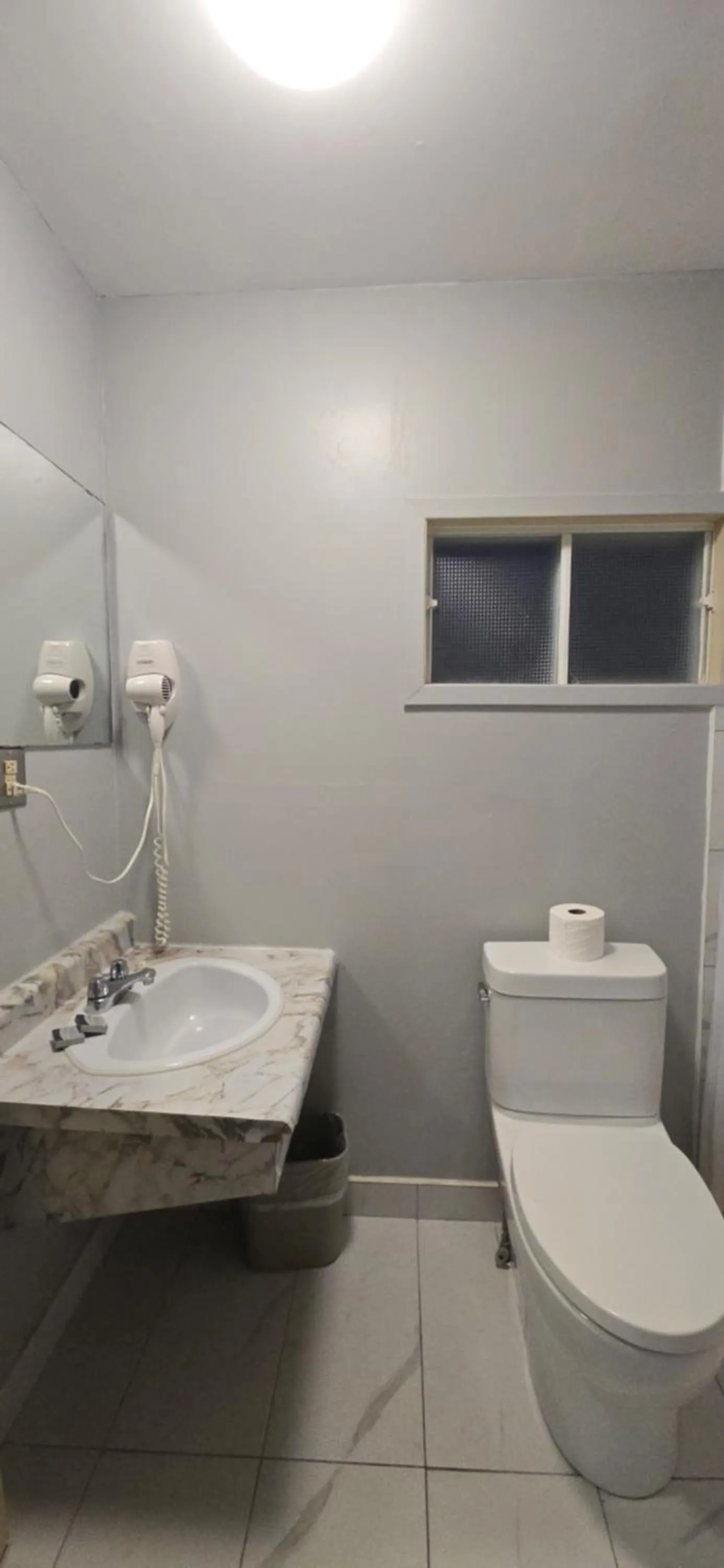 Bathroom in Ceilidh Country Lodge