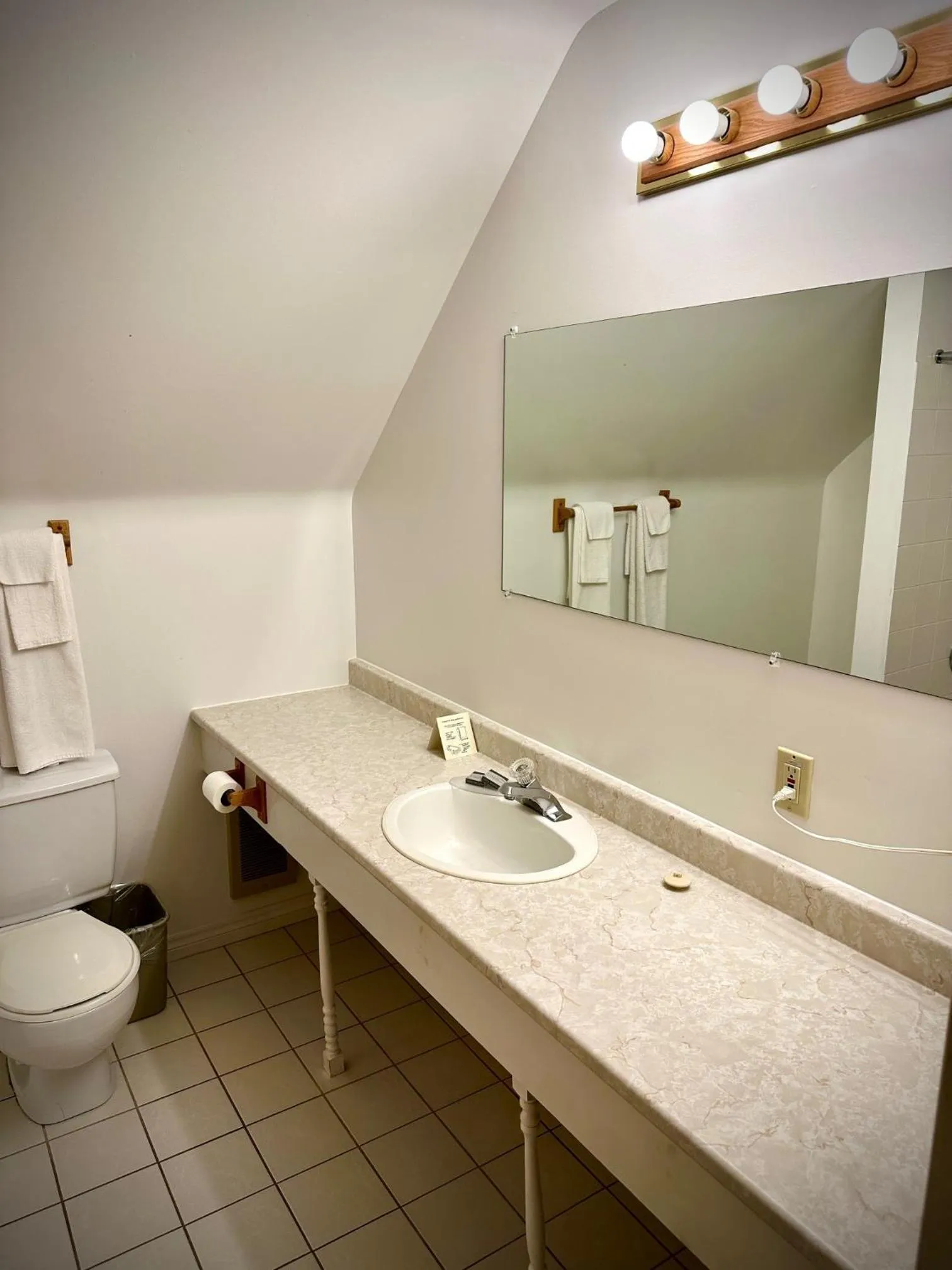Bathroom in Ceilidh Country Lodge