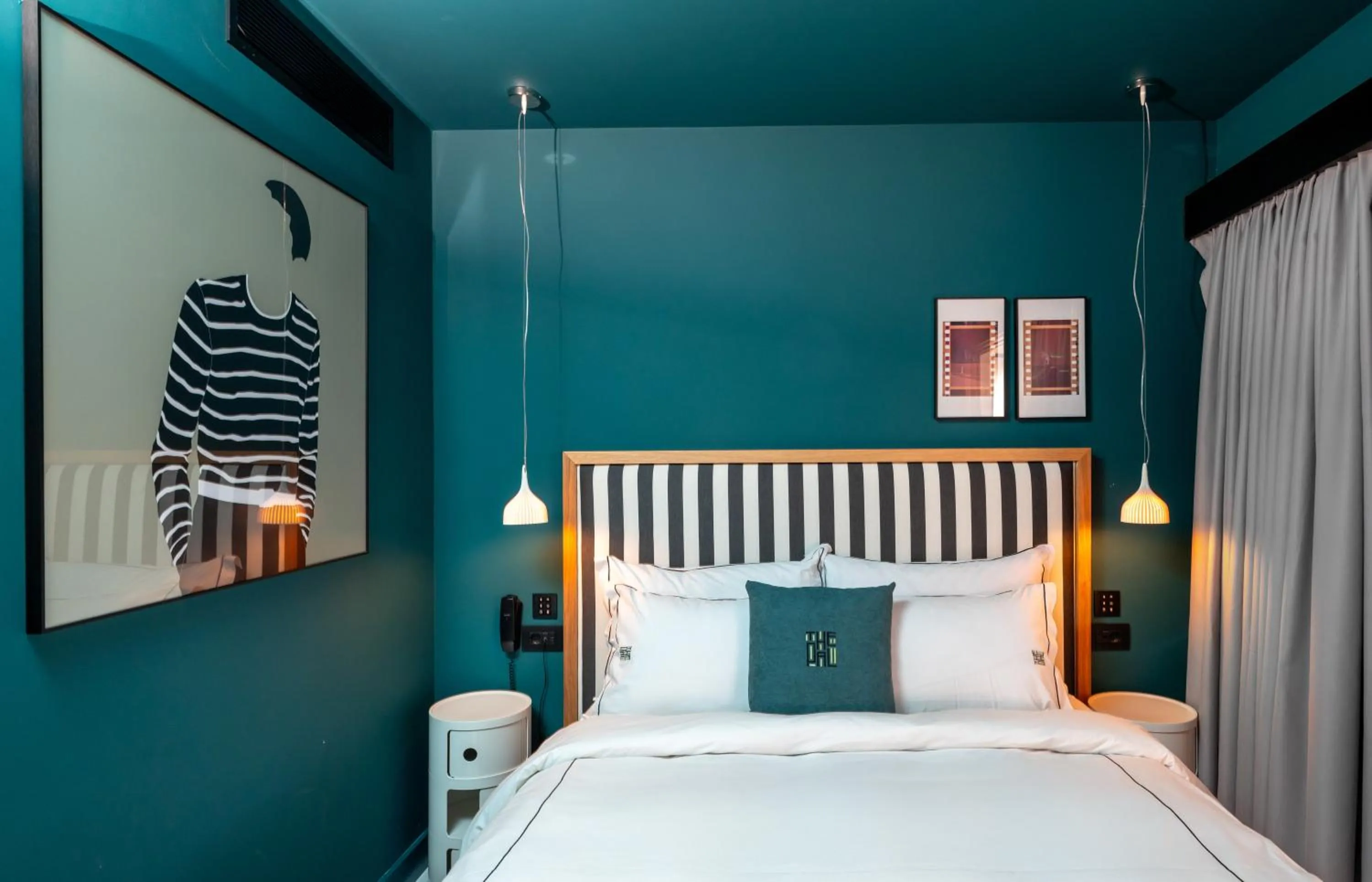 Bed in The Pal Living in a Concept