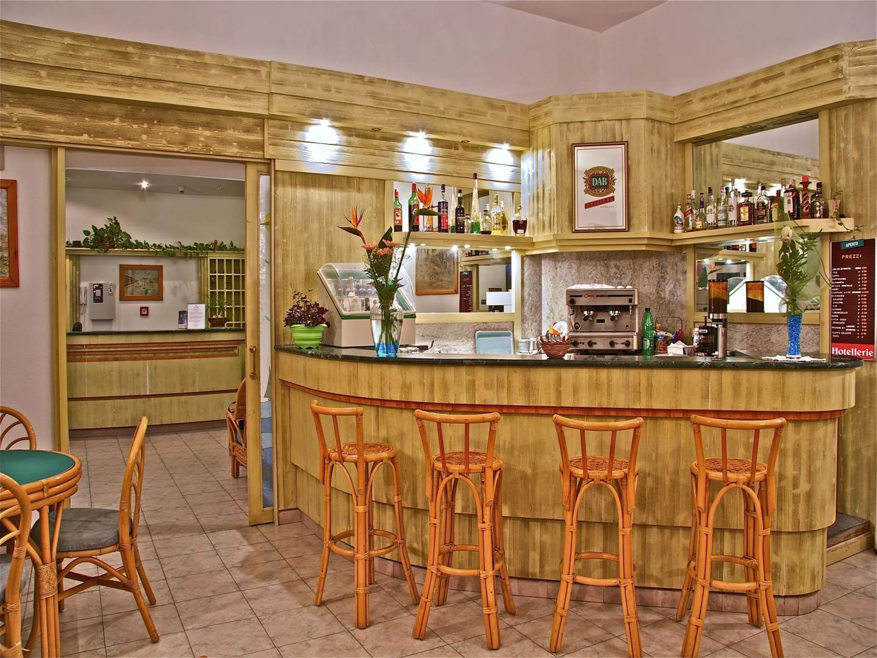 Lounge or bar in Hotel Vittoria