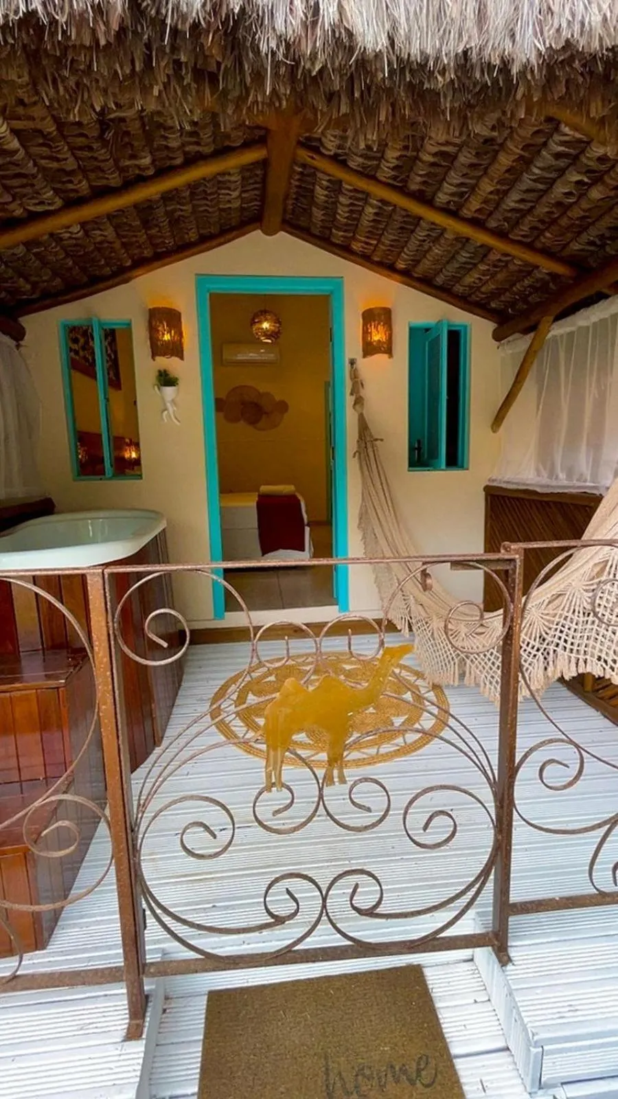 Patio in Pousada de Charme Emirados