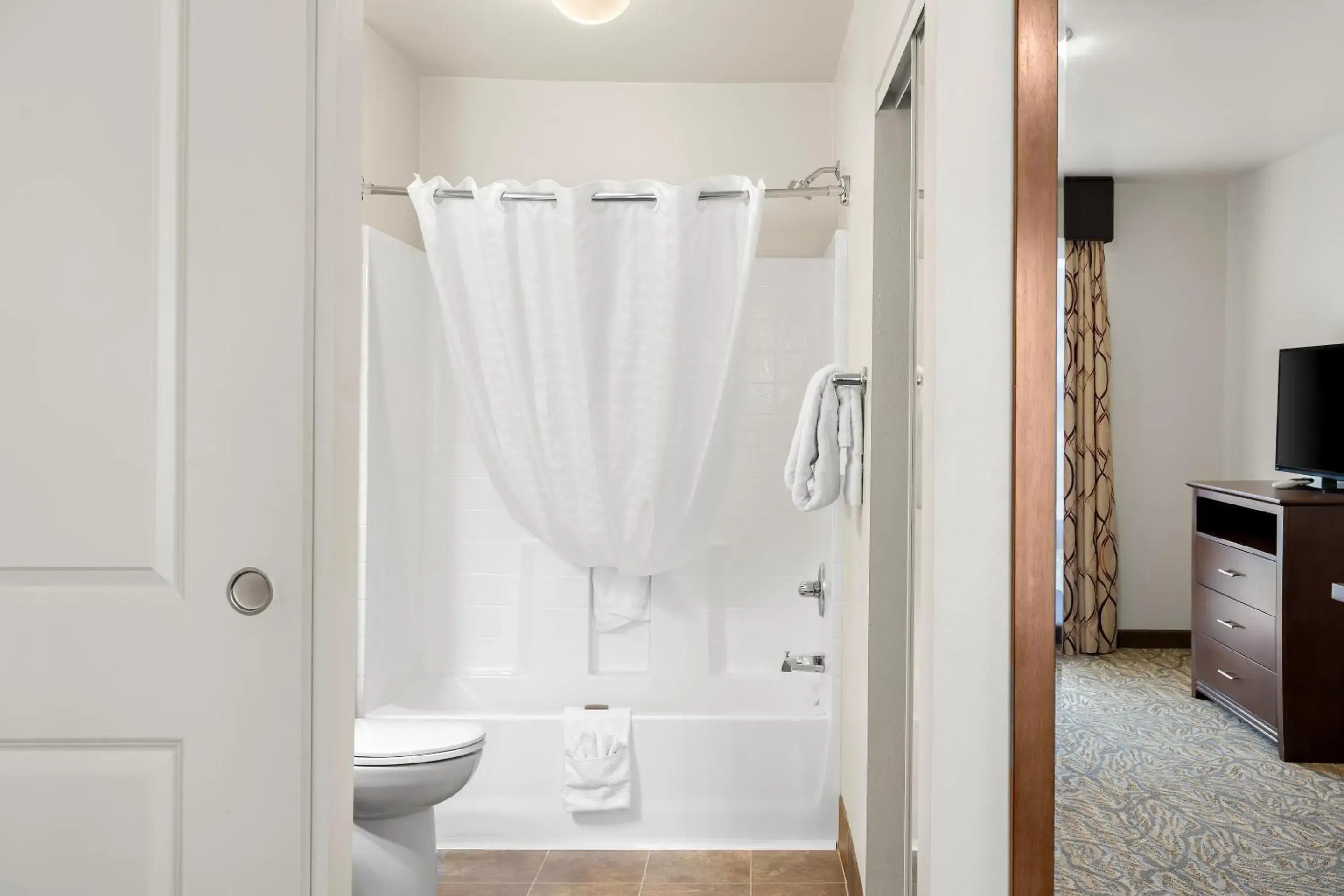 Two Queen Studio with Kitchenette in Ledgestone Suites Hotel Billings Two Queen Studio with Kitchenette in Ledgestone Suites Hotel Billings