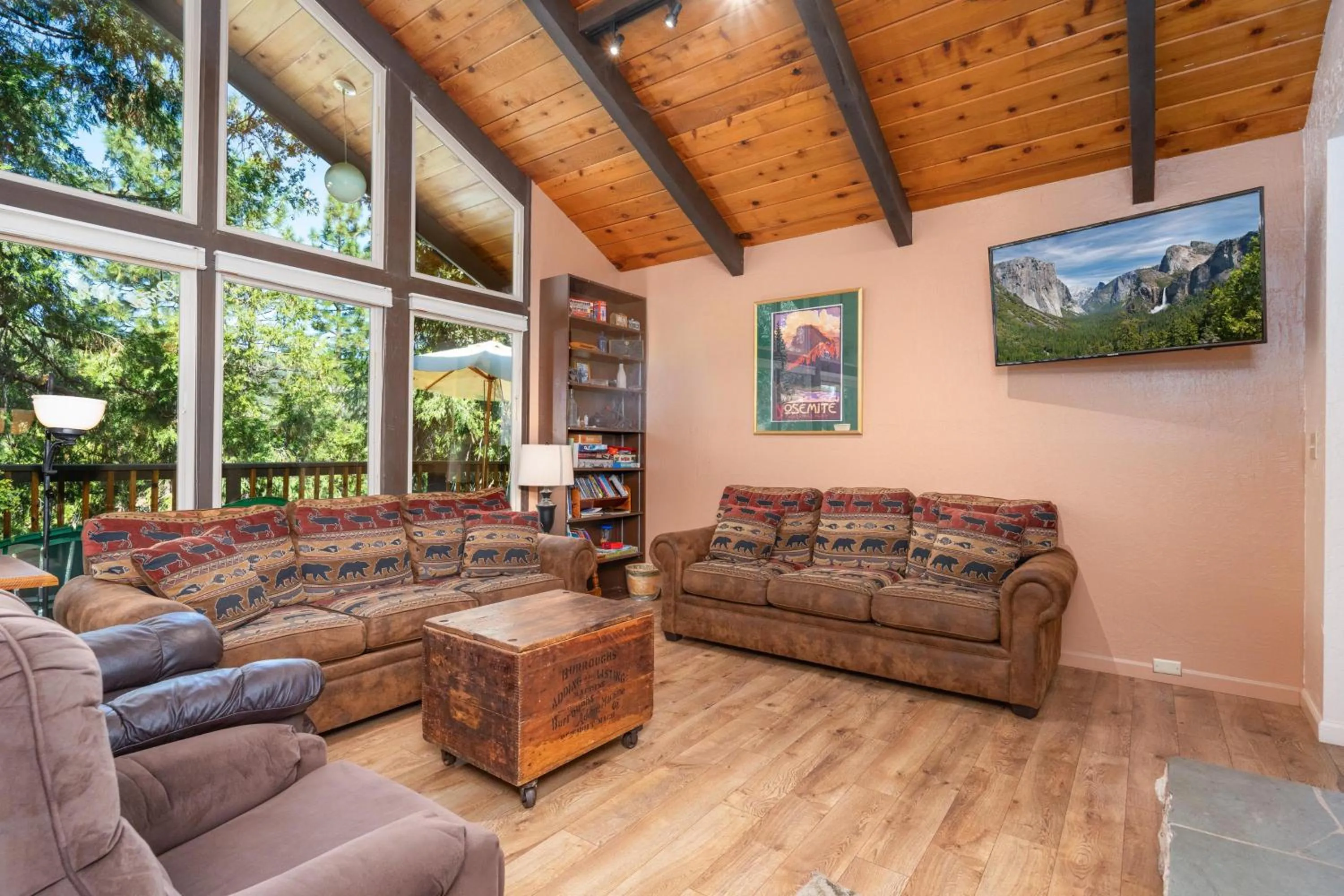 Cedar Mountain Lodge