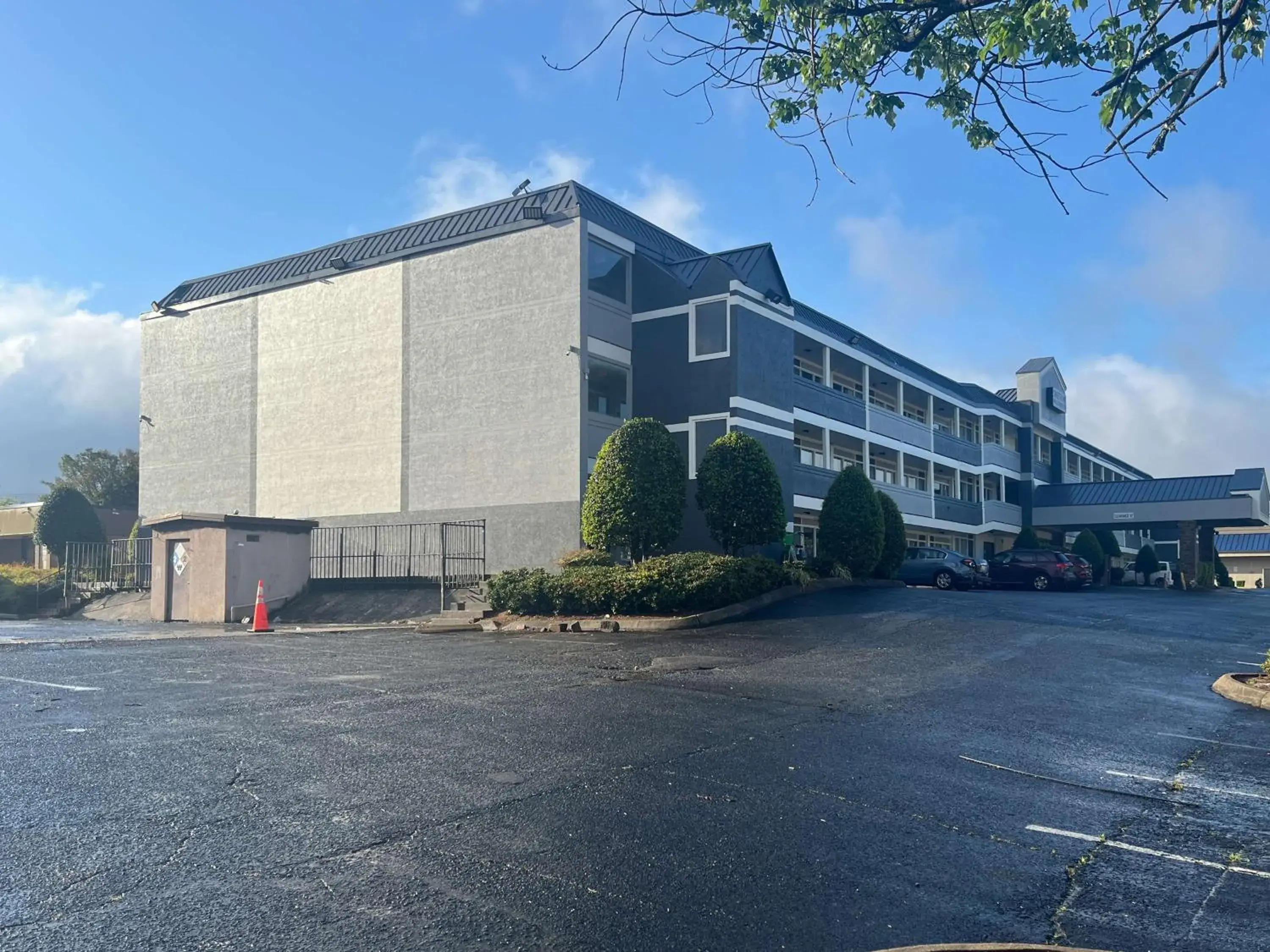 Studio 6 Charlotte, NC – Airport South Studio 6 Charlotte, NC – Airport South