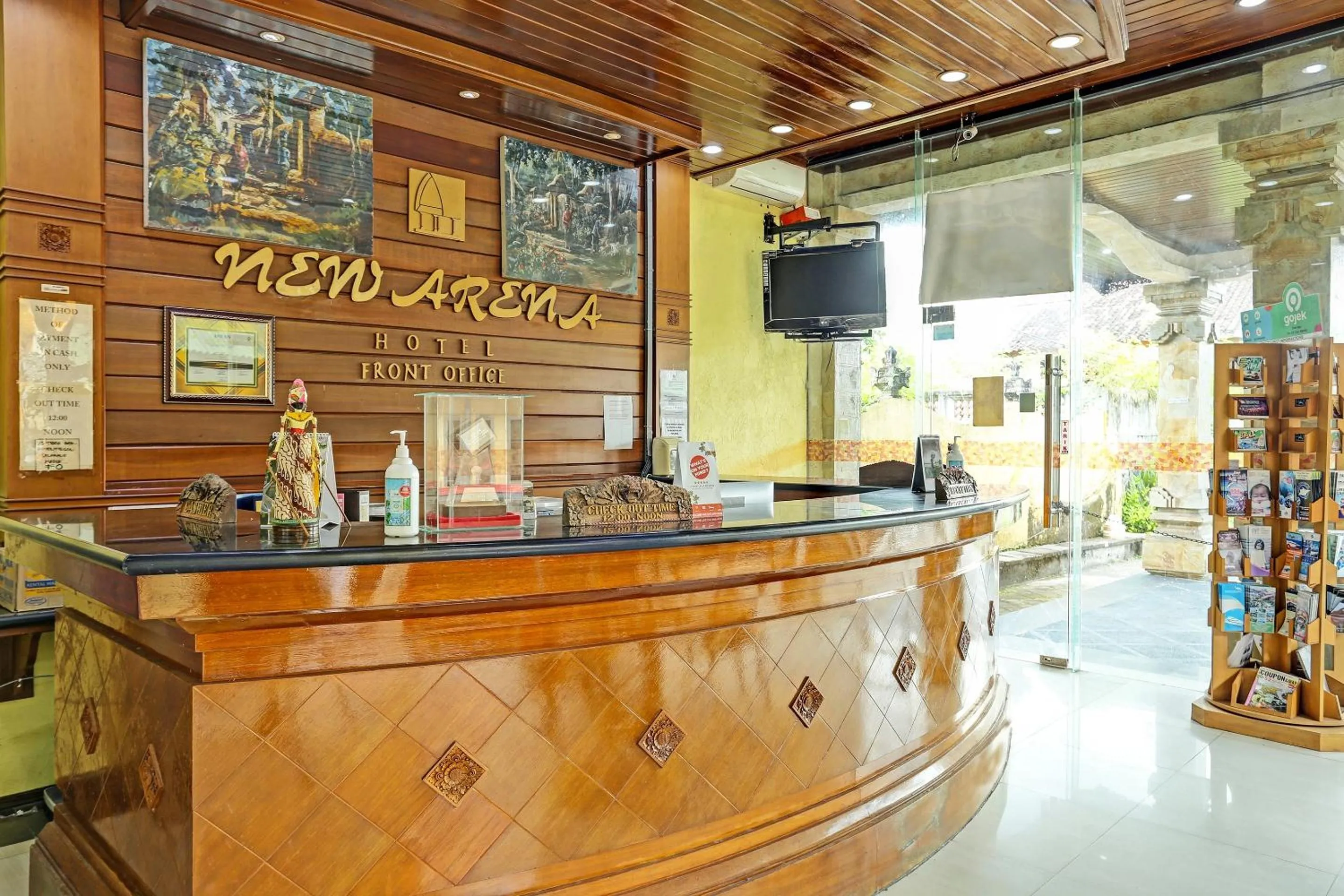 Lobby or reception in Collection O 91081 New Arena Hotel