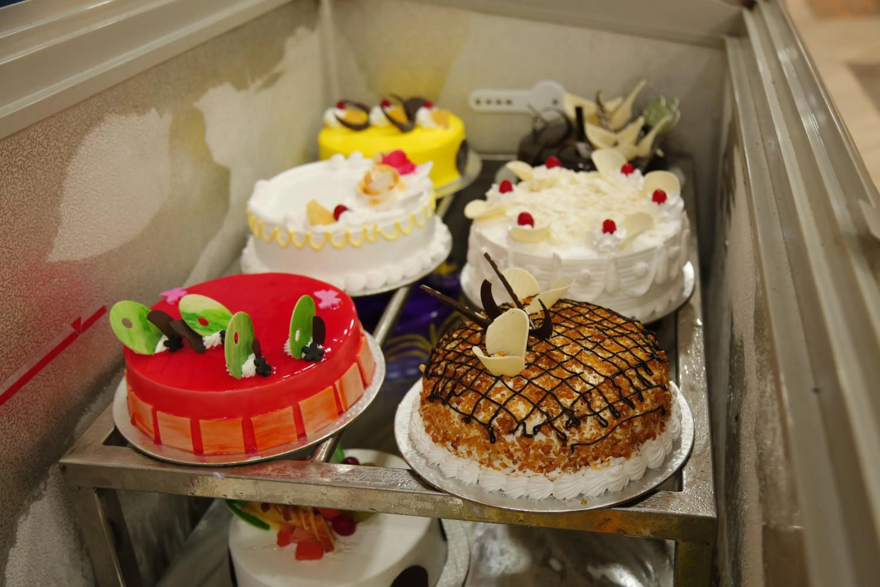 Breakfast in Hotel Popular