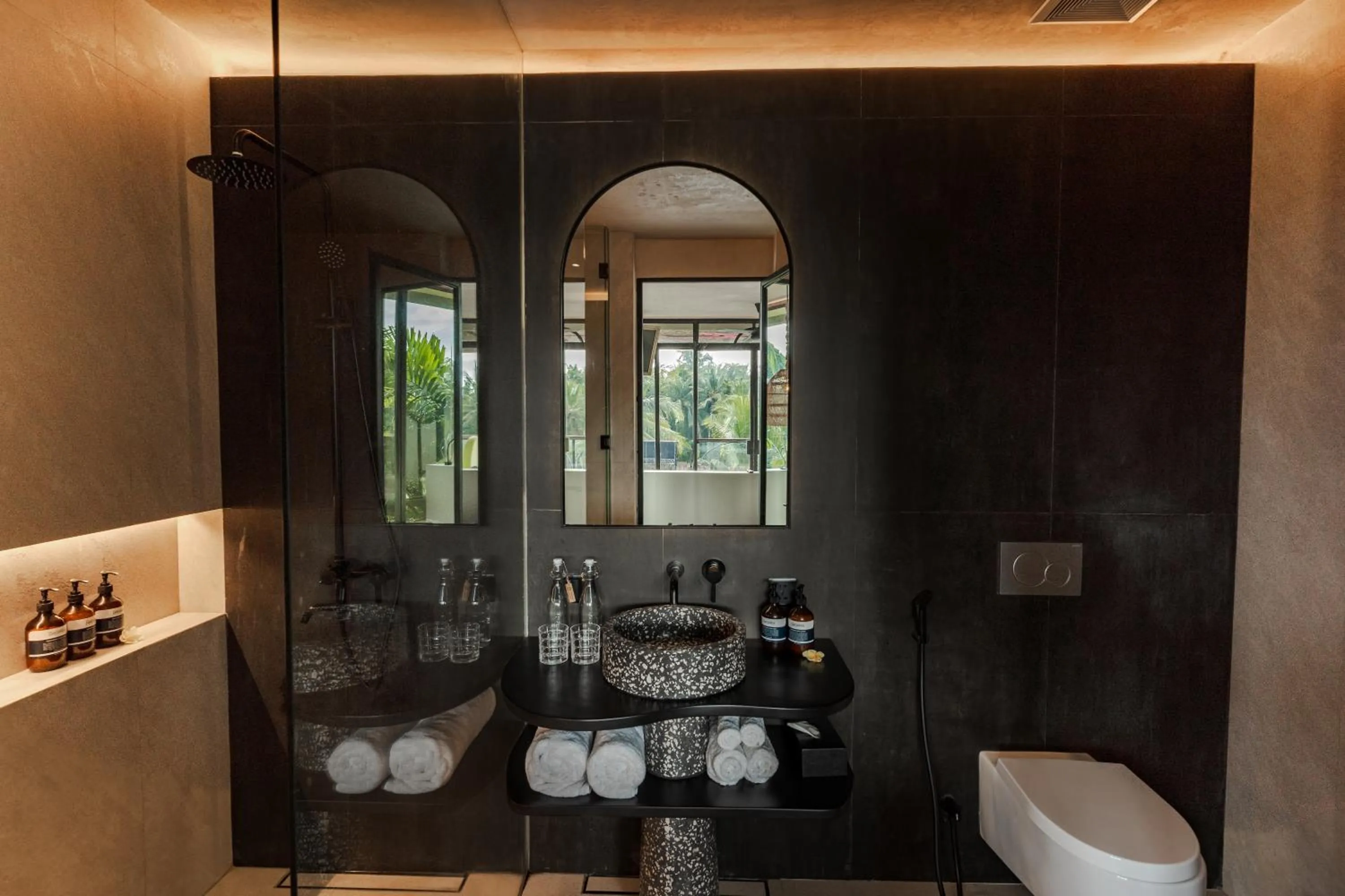 Toilet in Soulshine Resort Ubud, Bali