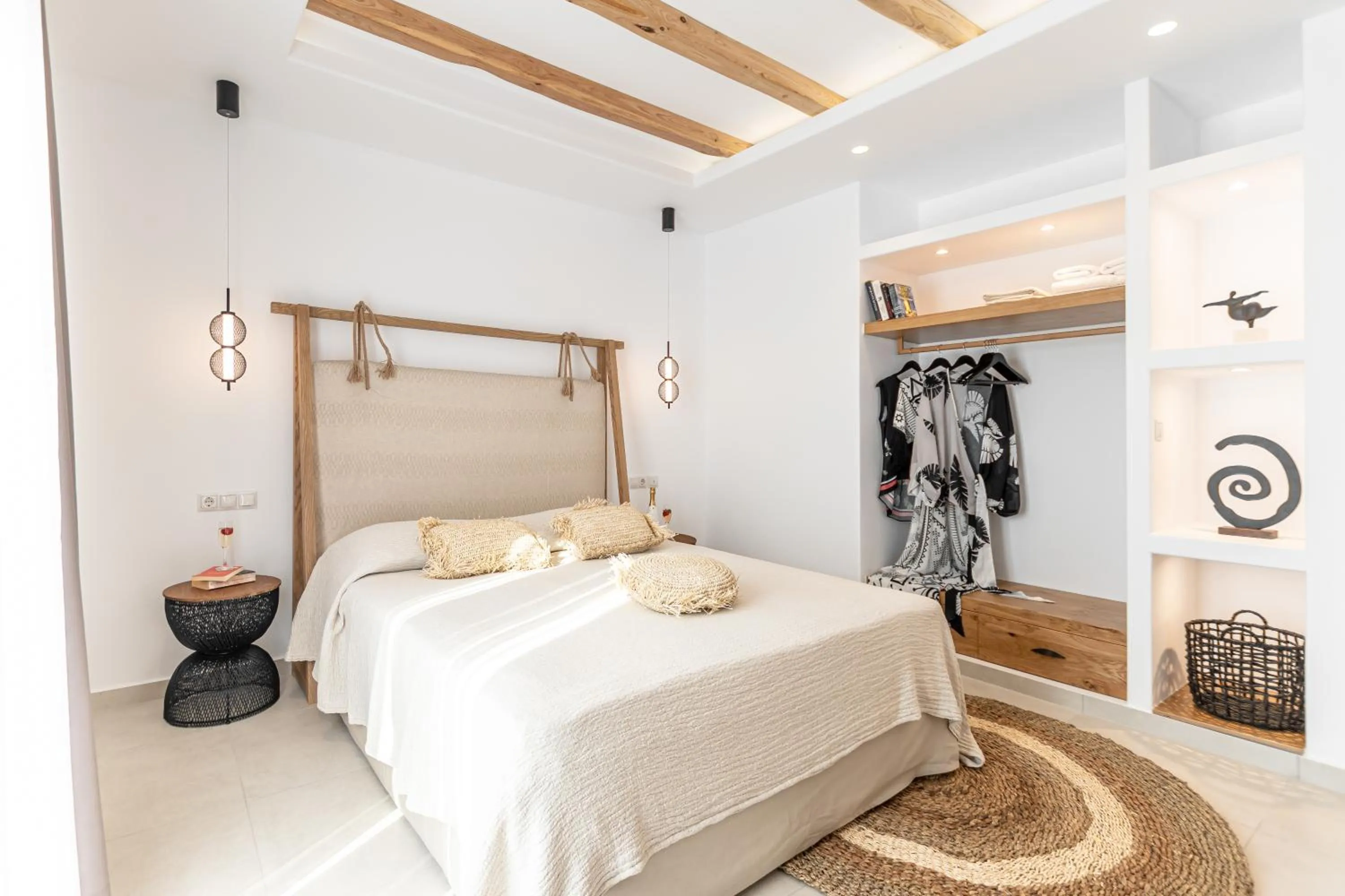 Bed in Sea & Olives Suites Hotel and Villas