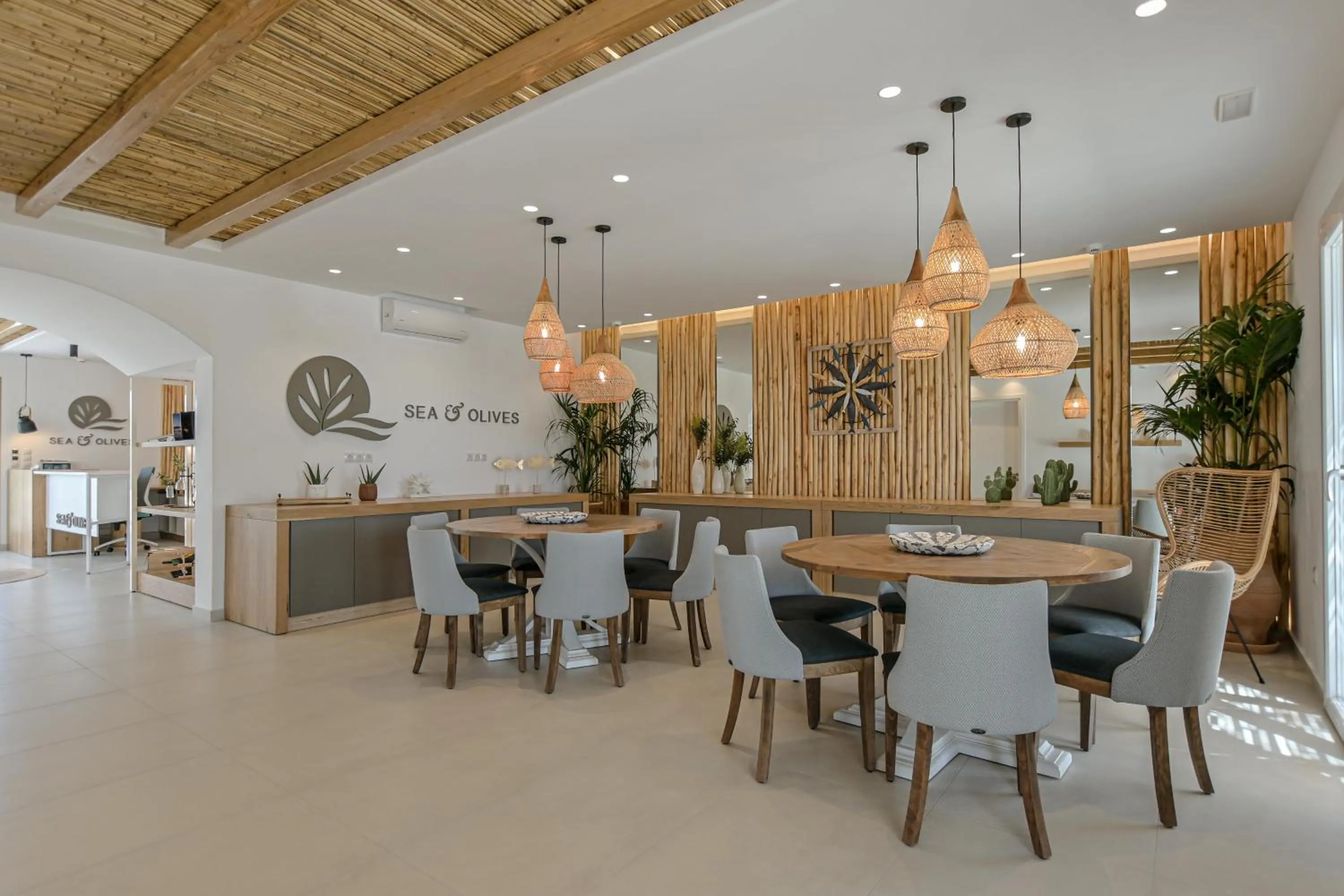 Lobby or reception in Sea & Olives Suites Hotel and Villas