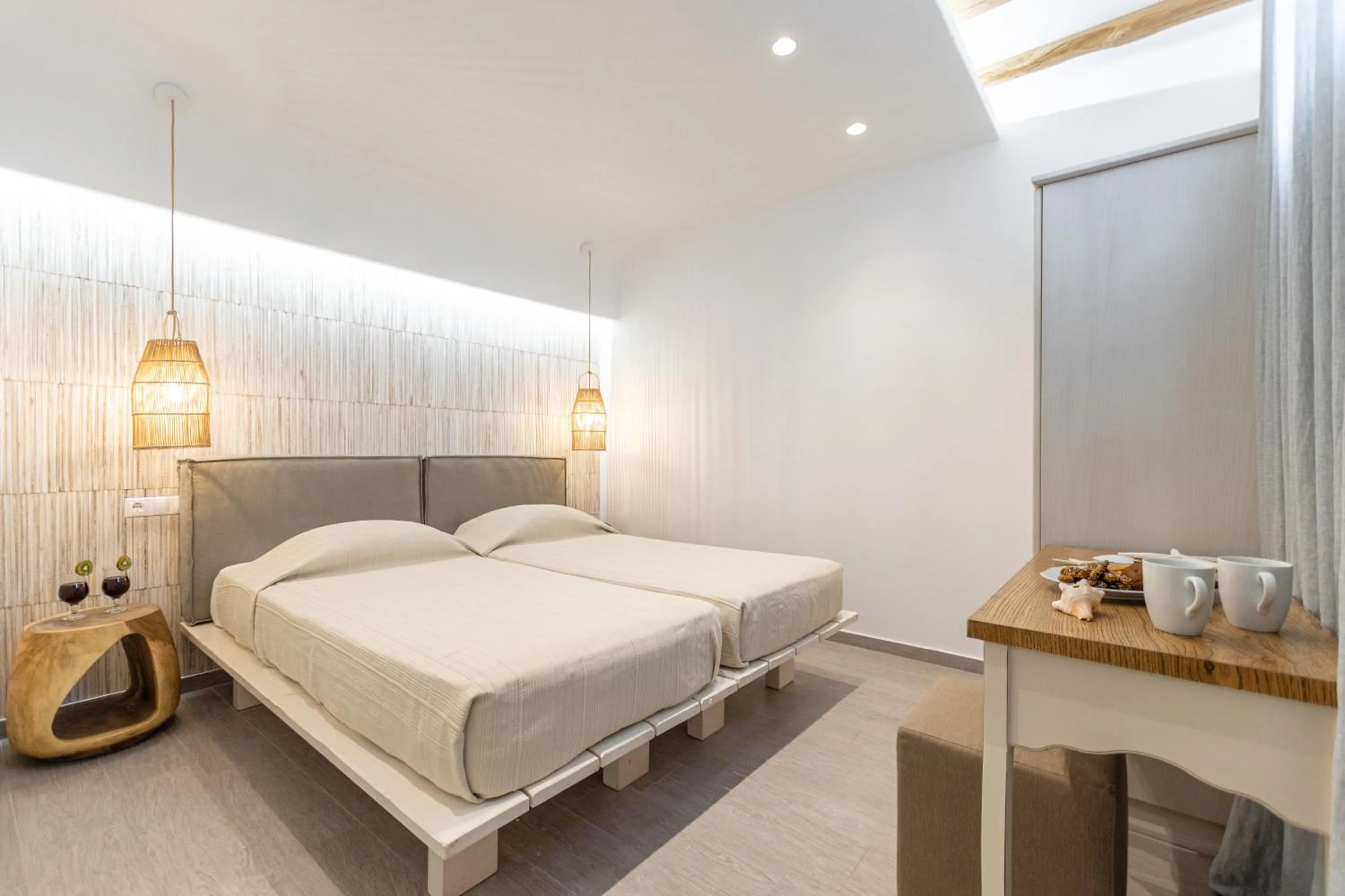 Bed in Sea & Olives Suites Hotel and Villas