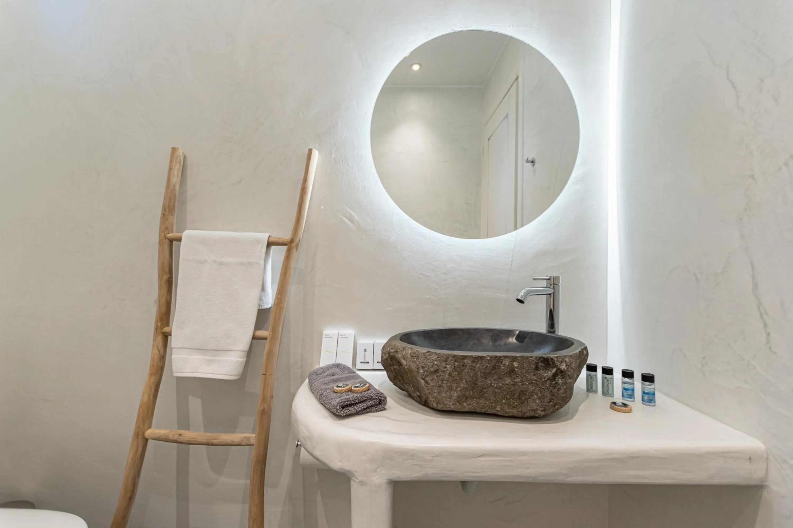 Sea & Olives Suites Hotel and Villas