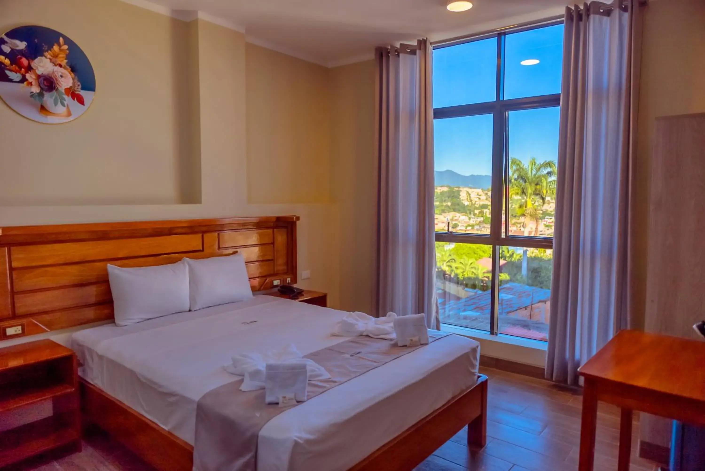 Deluxe Queen Room in Hotel El Tambo de Tarapoto-Perú Deluxe Queen Room in Hotel El Tambo de Tarapoto-Perú