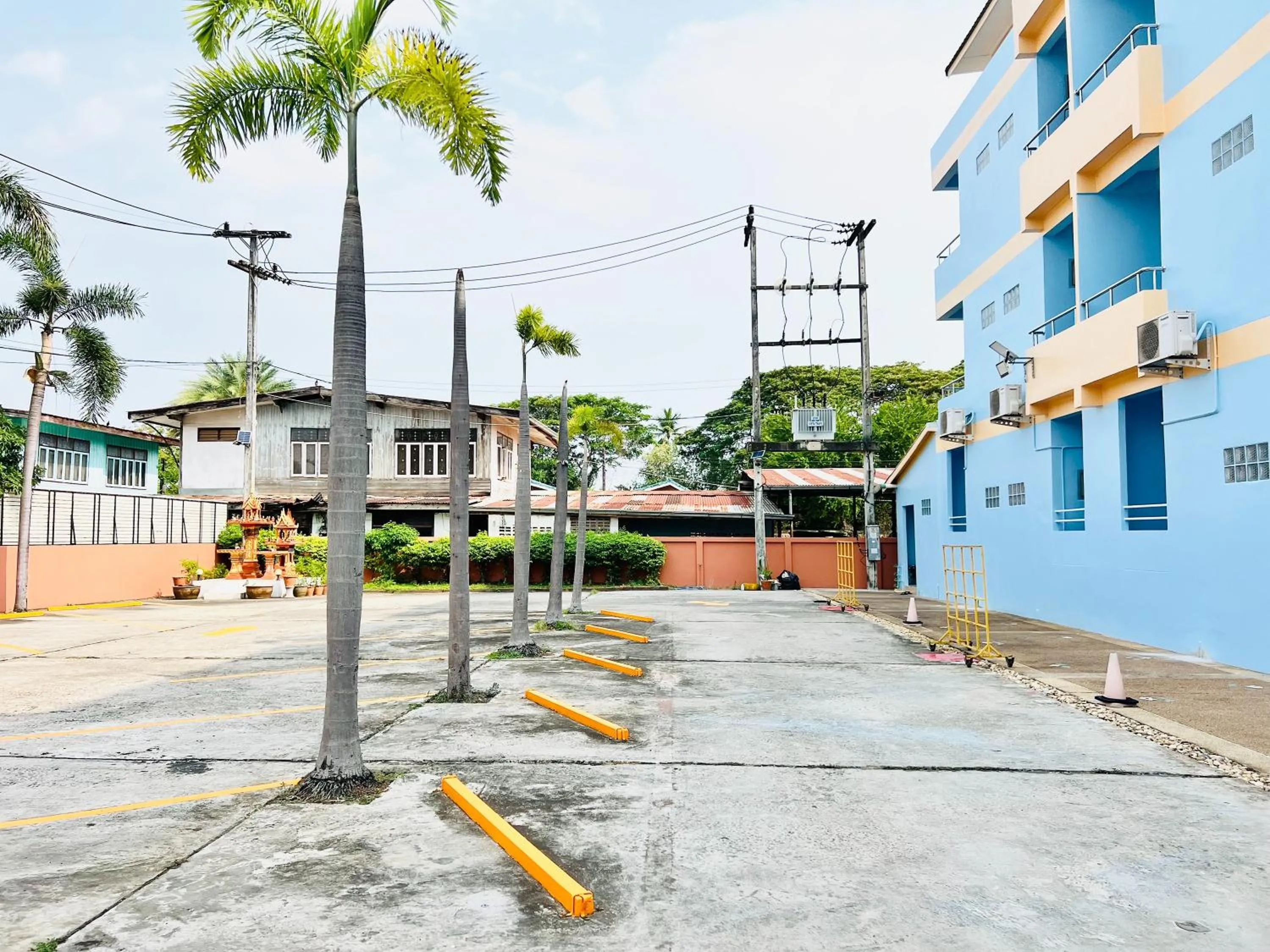 Property building in Sunshine Place Udon