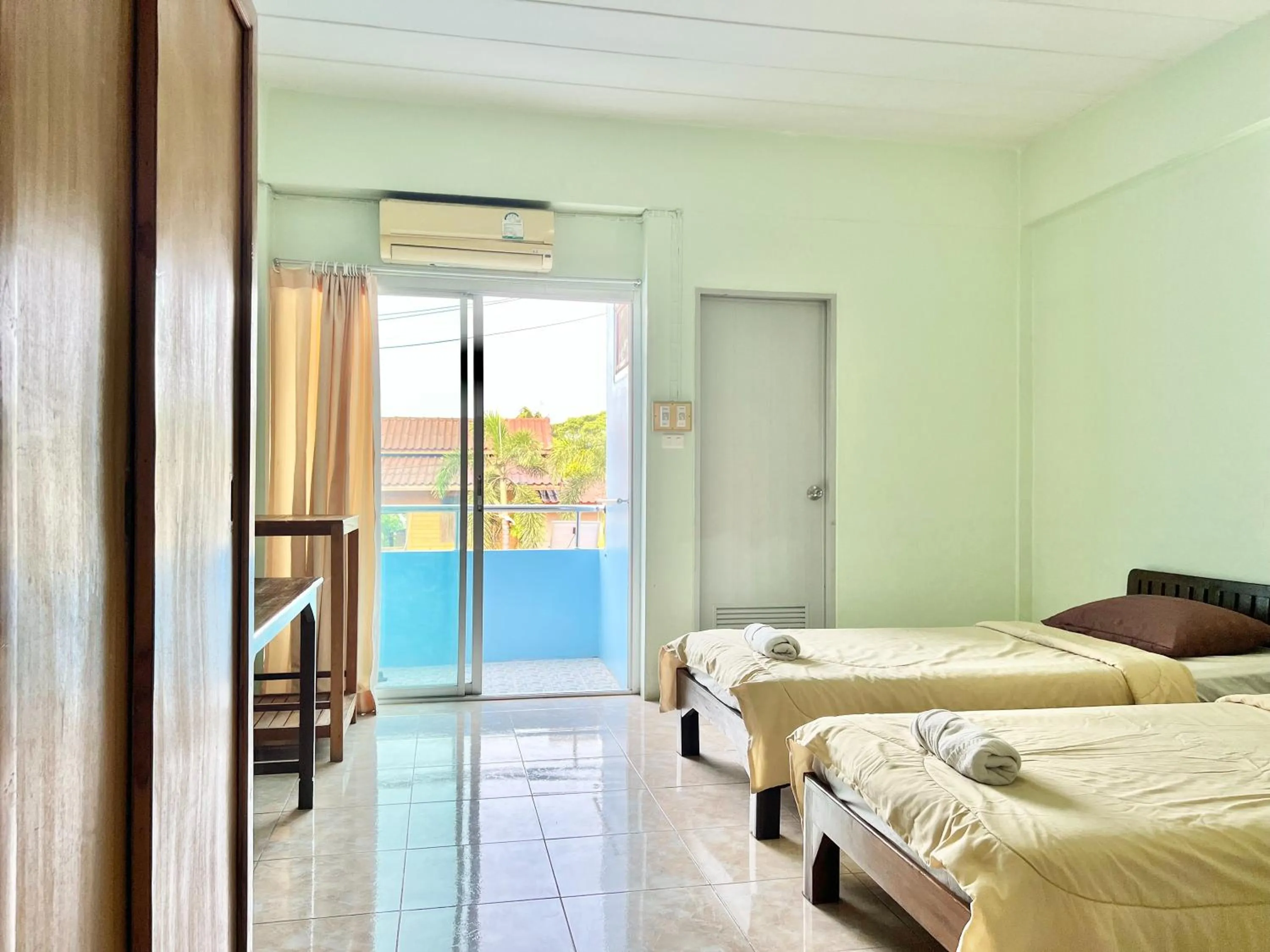 Bed in Sunshine Place Udon