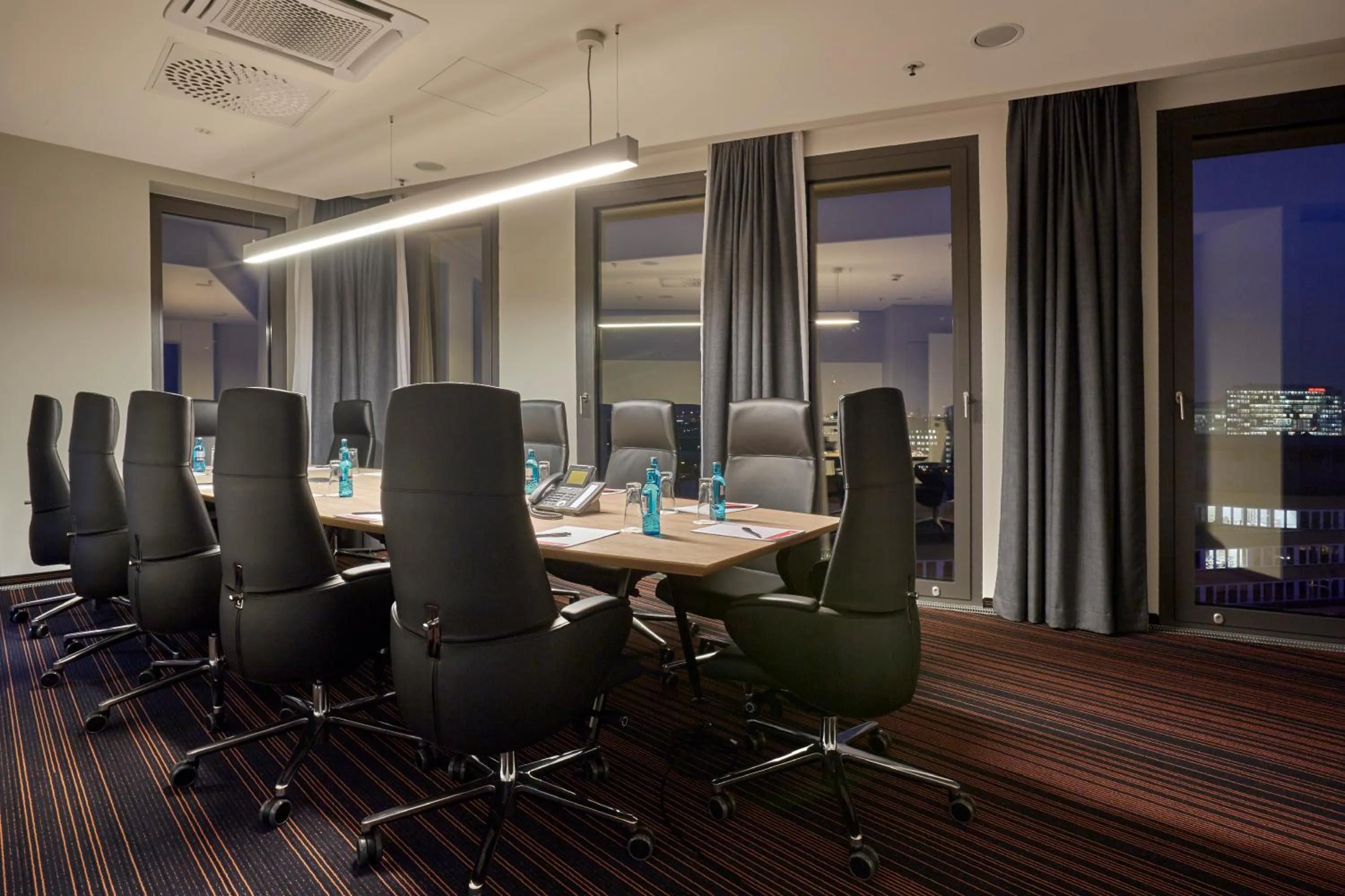 Banquet/Function facilities in HYPERION Hotel Hamburg City, Trademark Collection by Wyndham