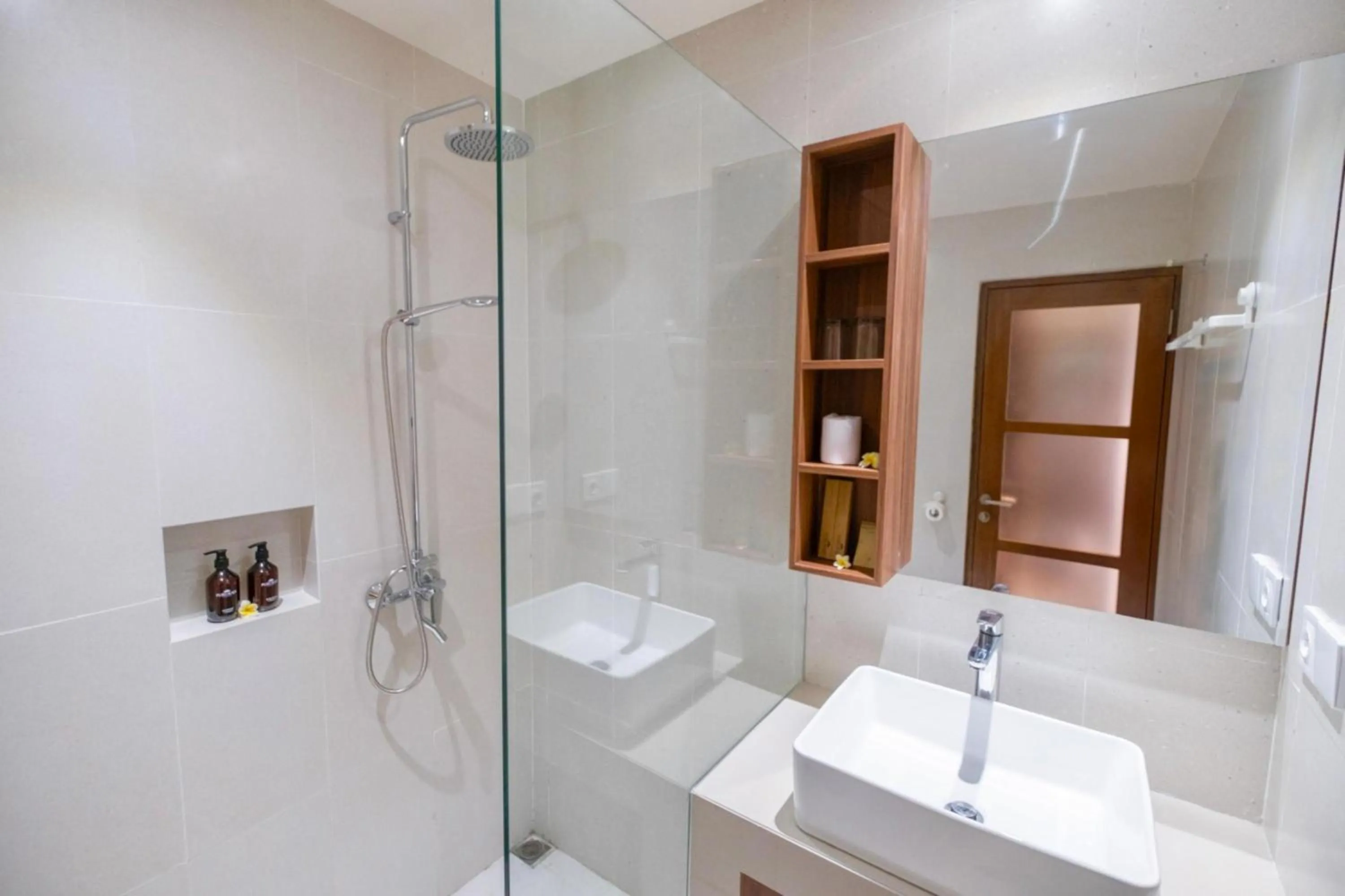 Bathroom in Puri Kaja House