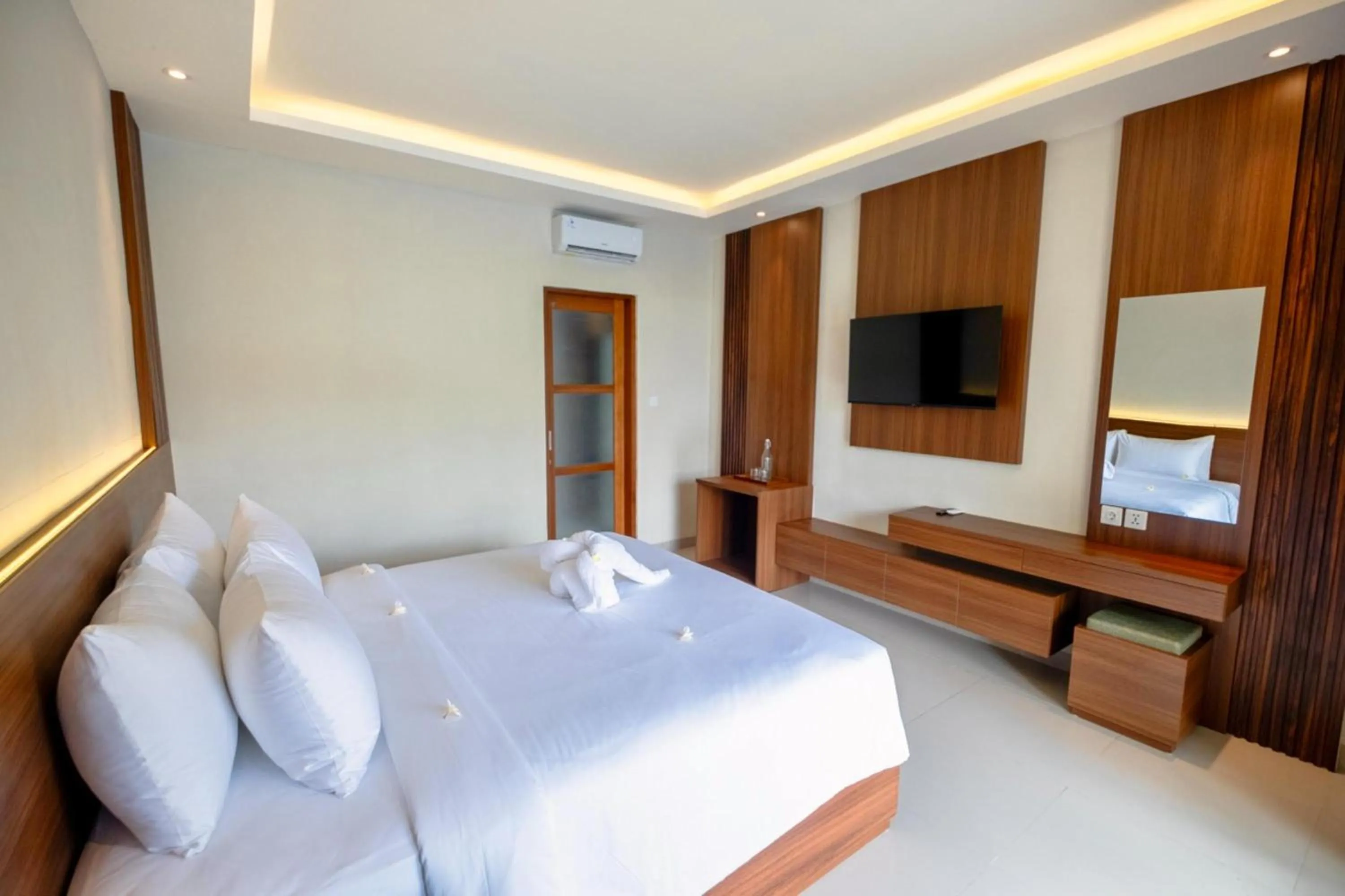 Bedroom, Bed in Puri Kaja House