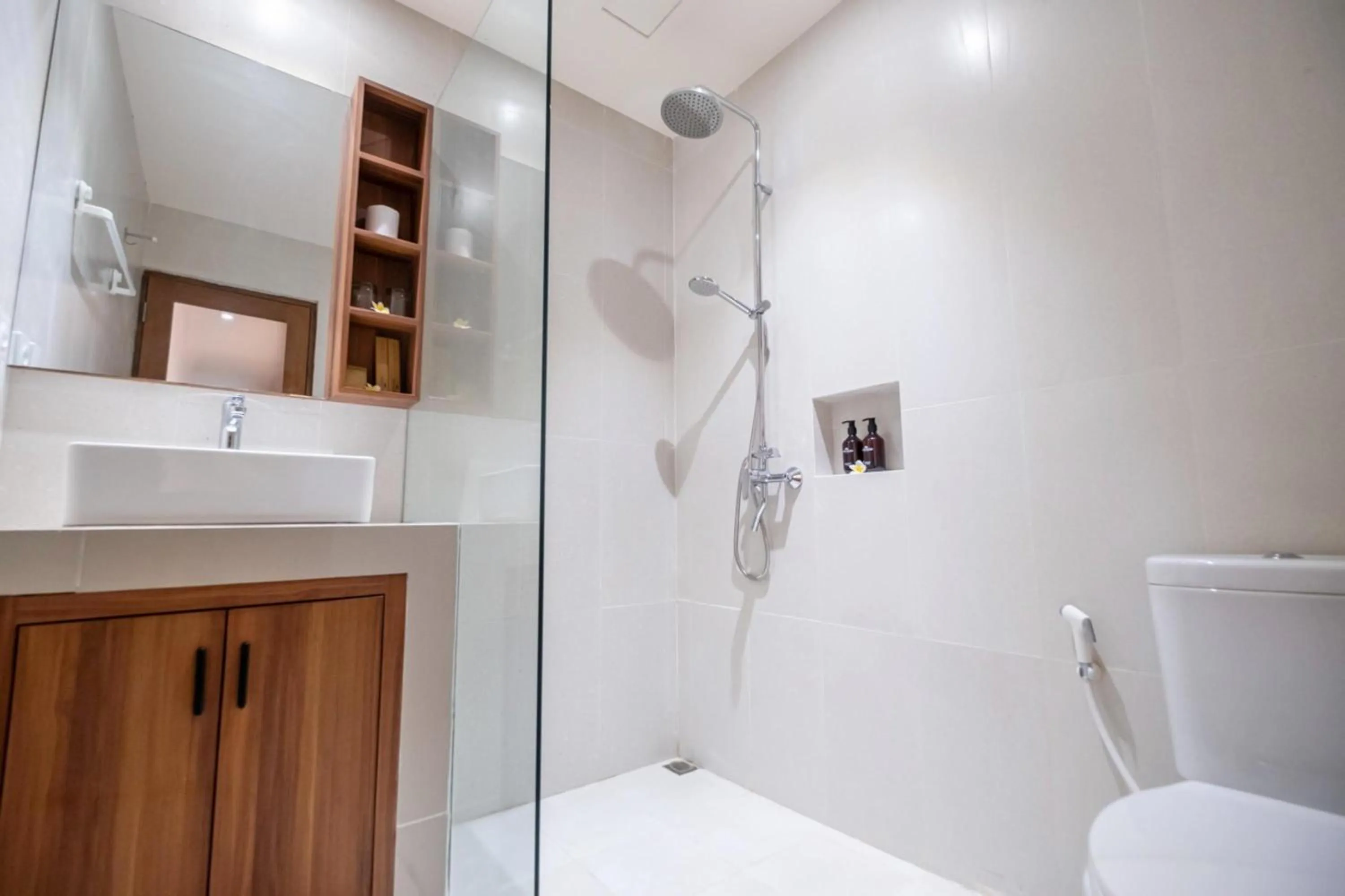 Bathroom in Puri Kaja House