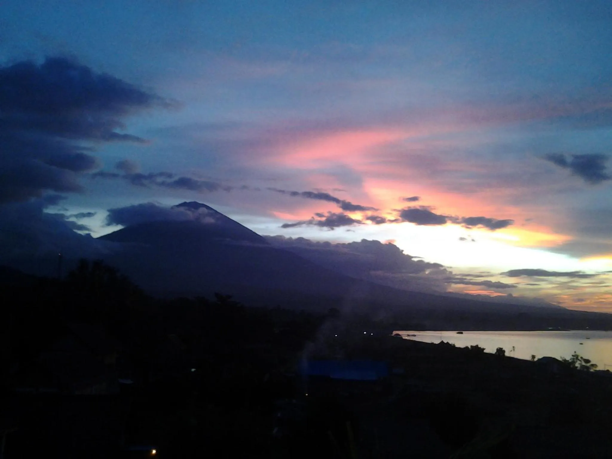 Mountain view in Sony Home Stay