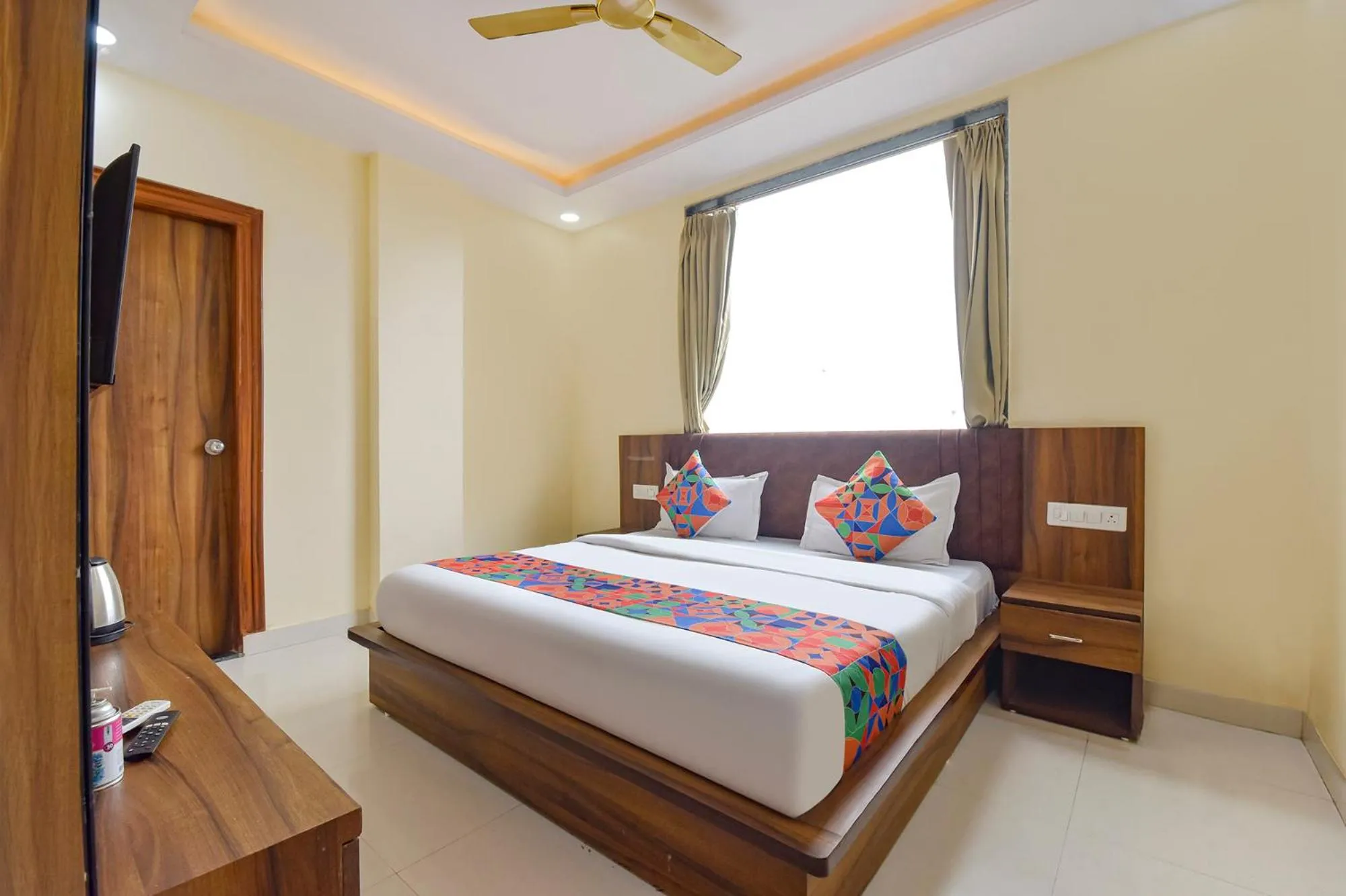 Bed in FabHotel Ballyfin Retreat