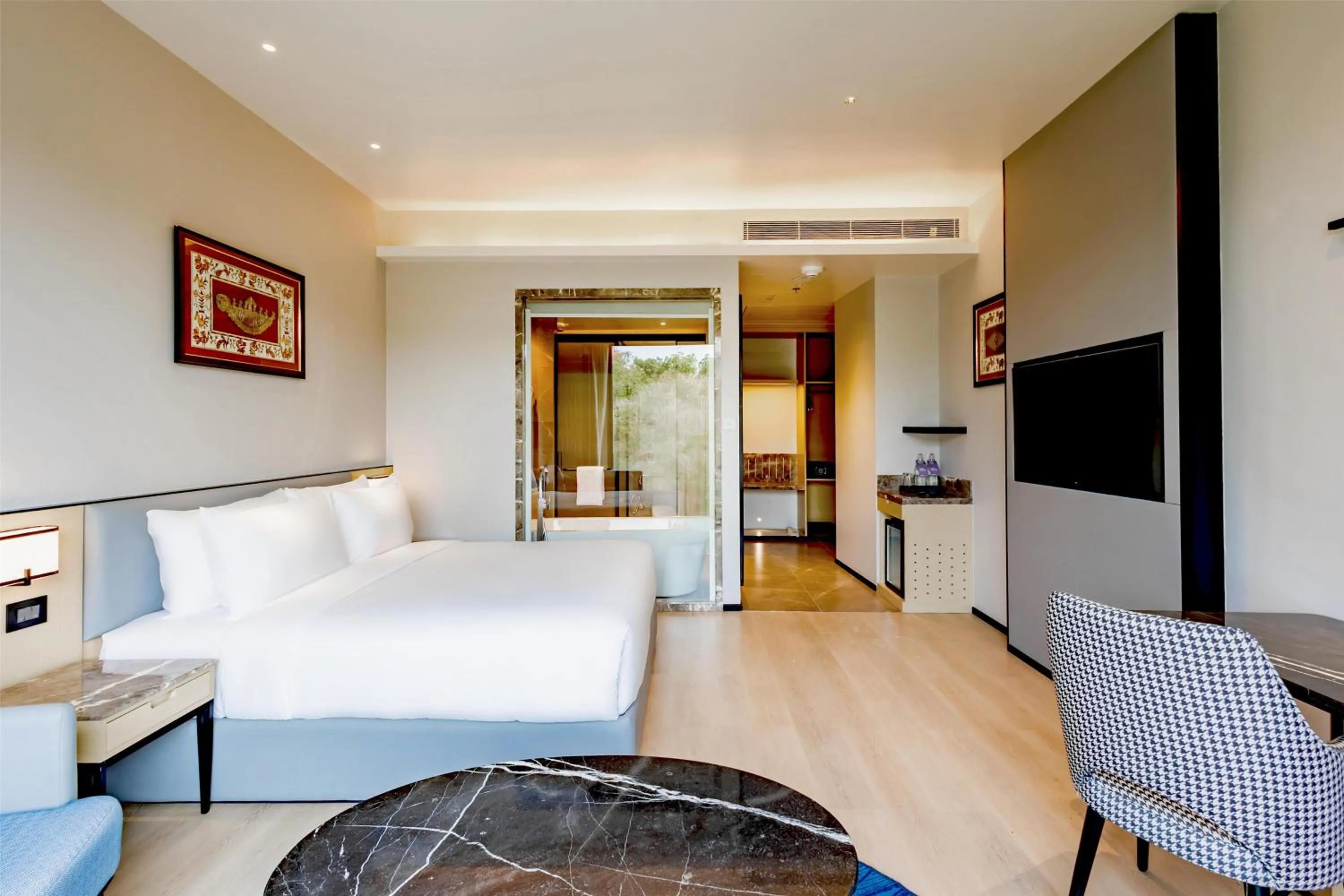 Bedroom, Bed in Radisson Hotel Jamshedpur