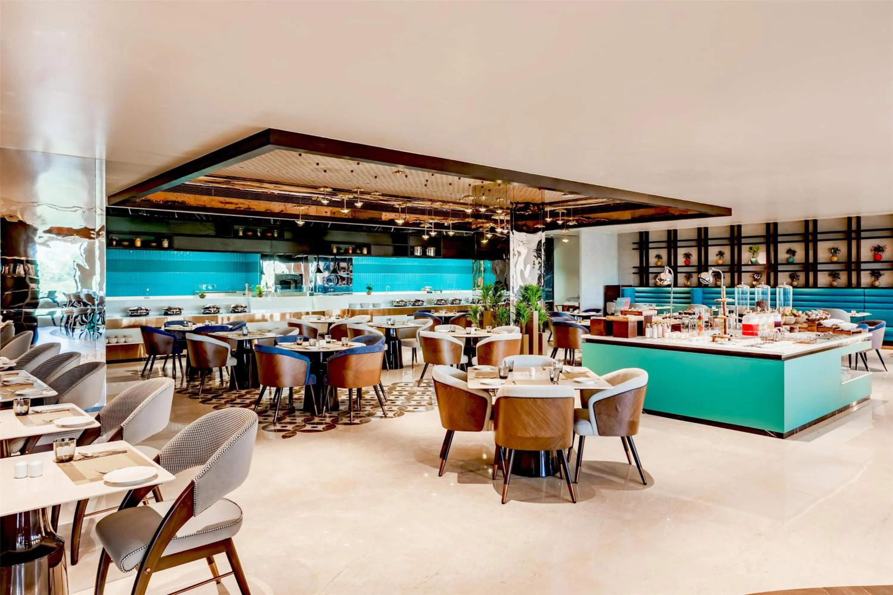 Restaurant/places to eat in Radisson Hotel Jamshedpur