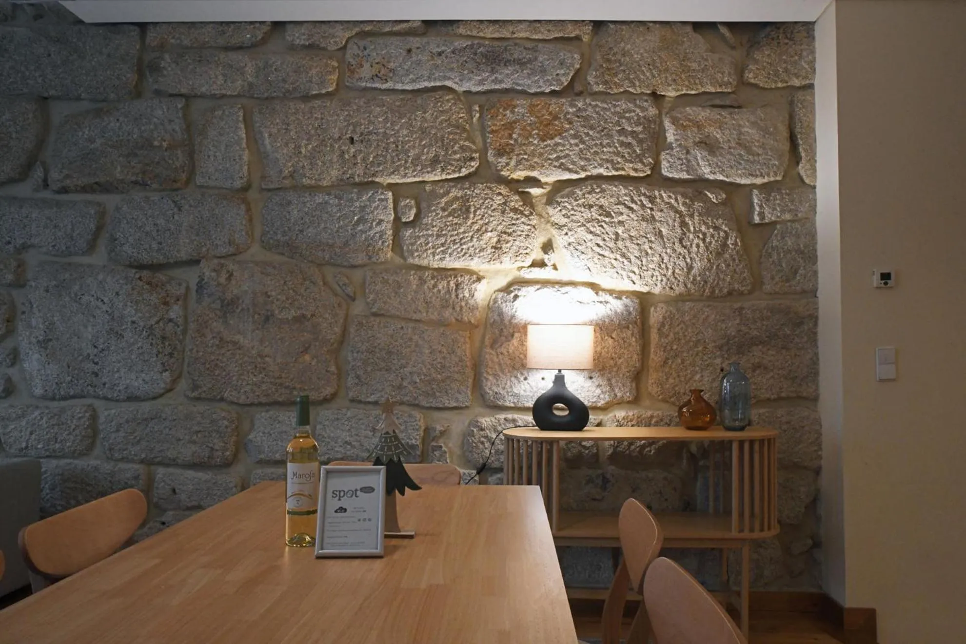 Dining area in Spot Apartments Sao Bento
