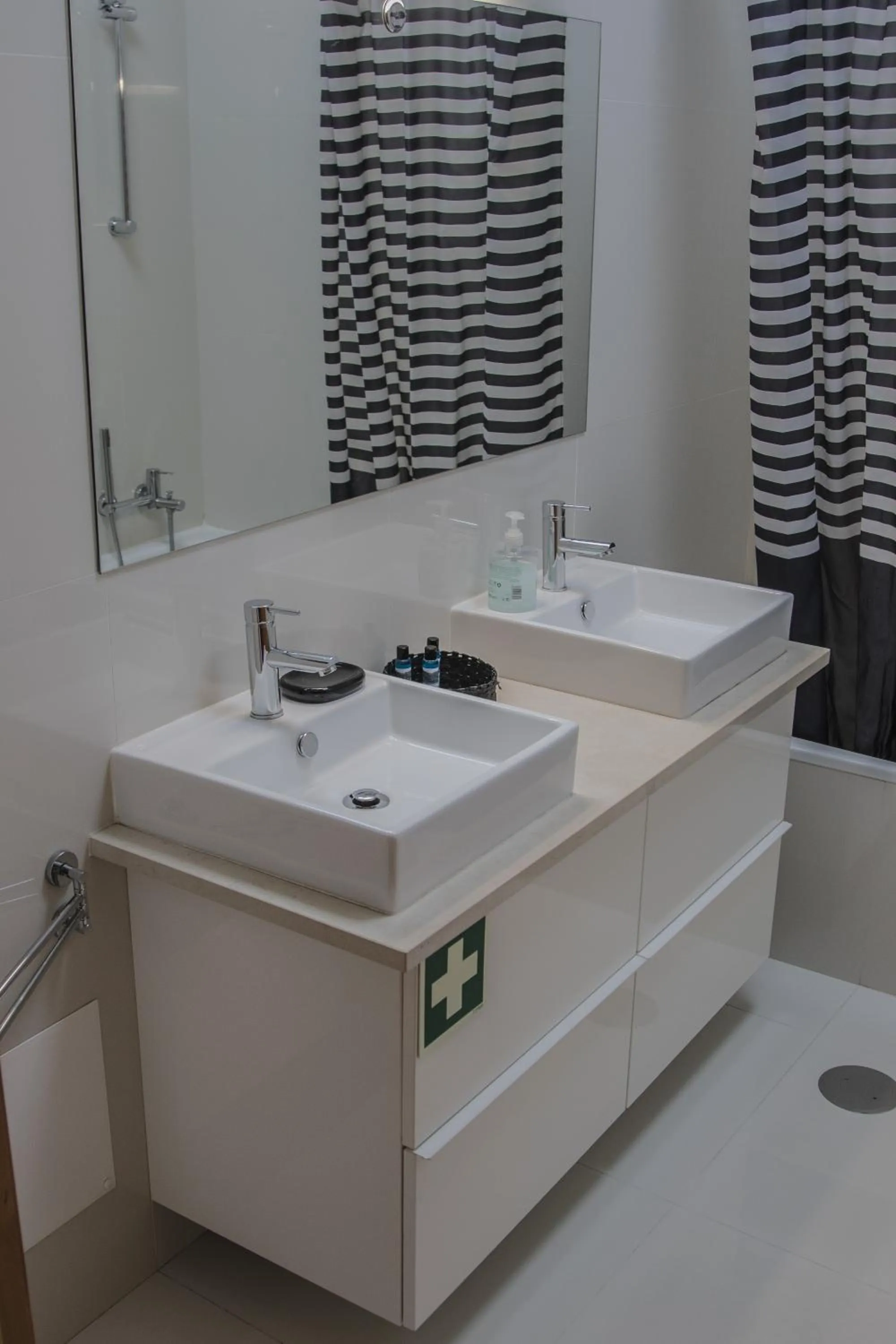 Bathroom in Spot Apartments Sao Bento