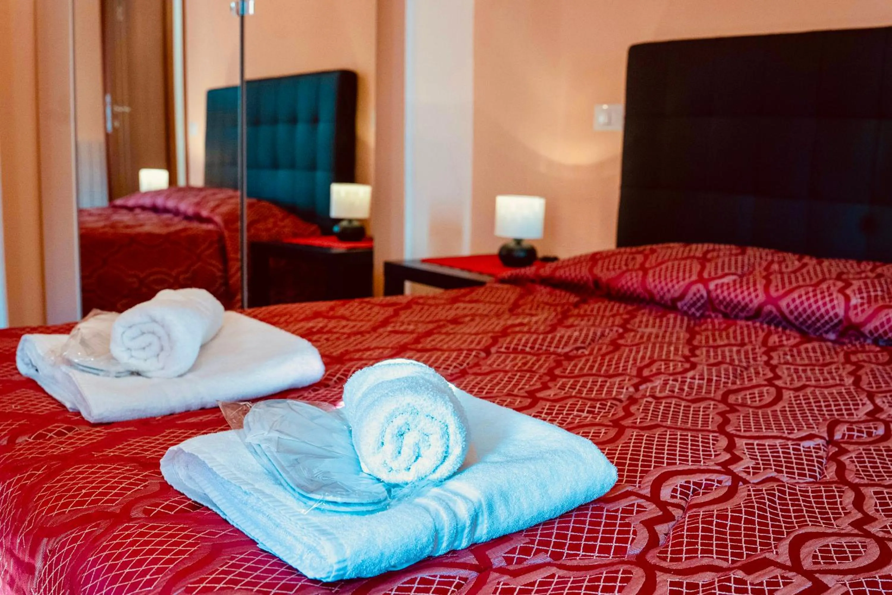 MICLAD Colosseum Guest House