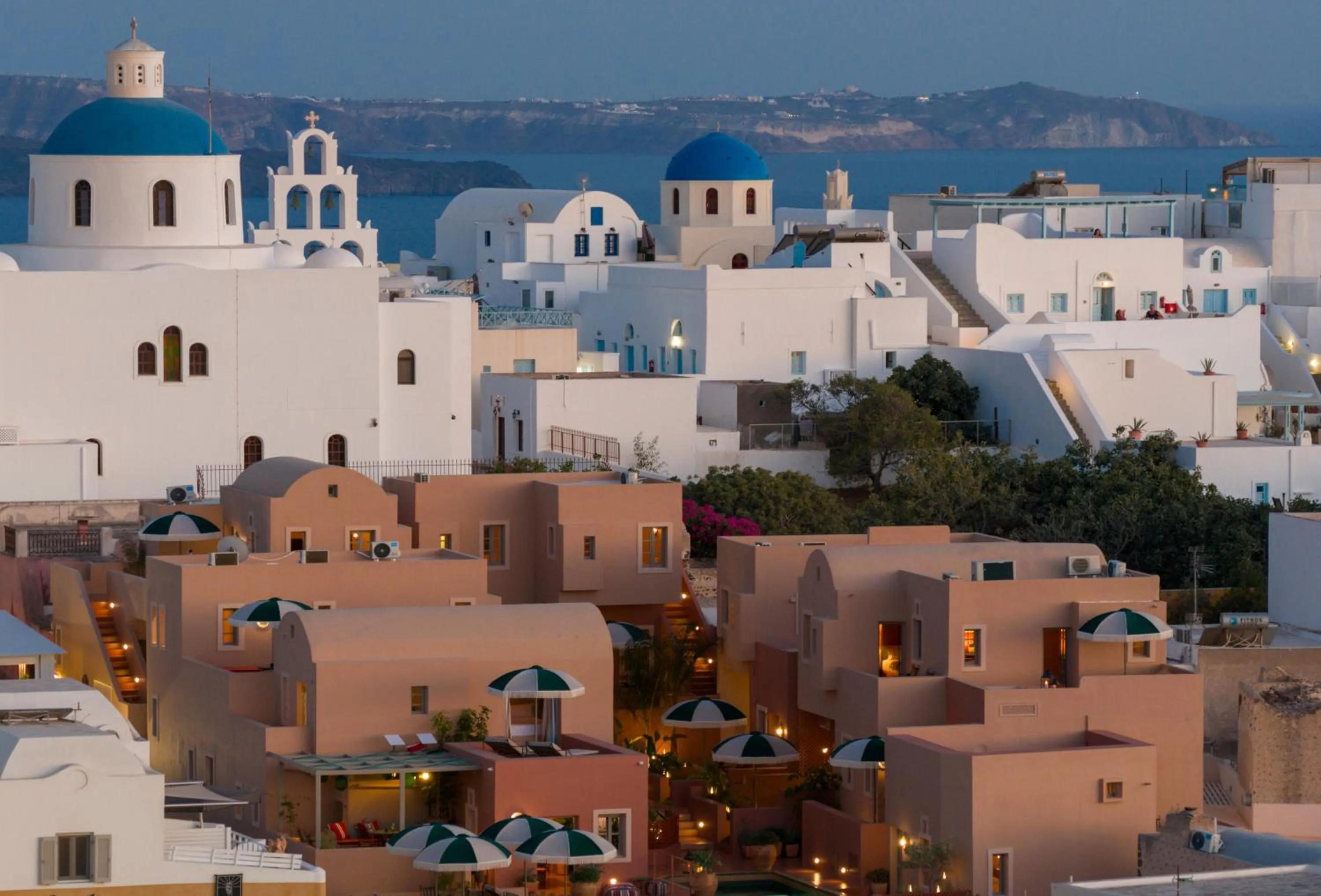 Property building in Terra Verde Oia by K&K