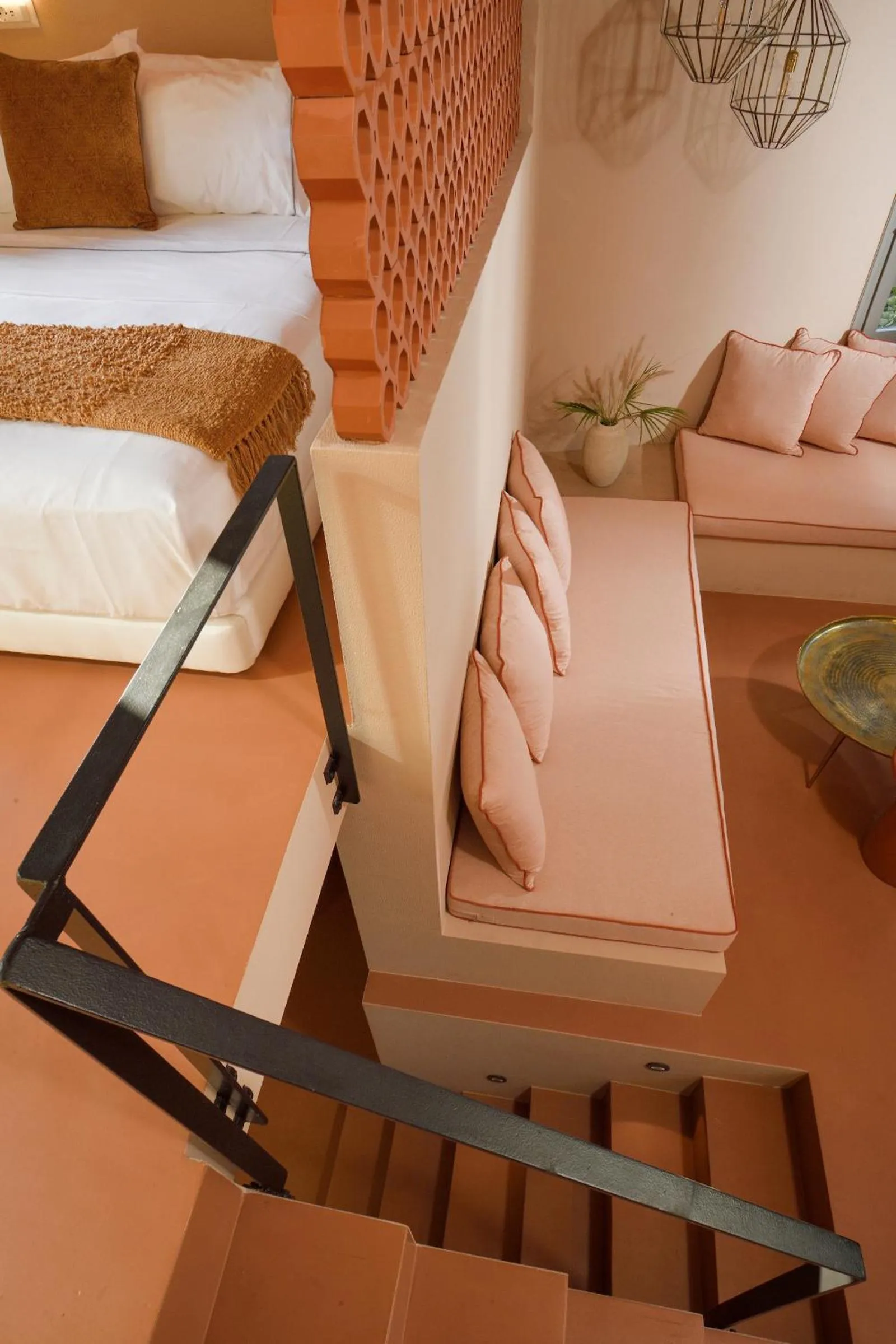 Terra Verde Oia by K&K