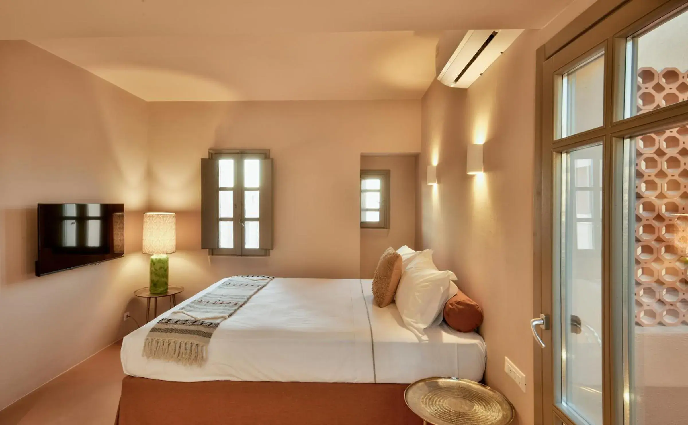 Therra Grand Suite Sea View in Terra Verde Oia by K&K Therra Grand Suite Sea View in Terra Verde Oia by K&K