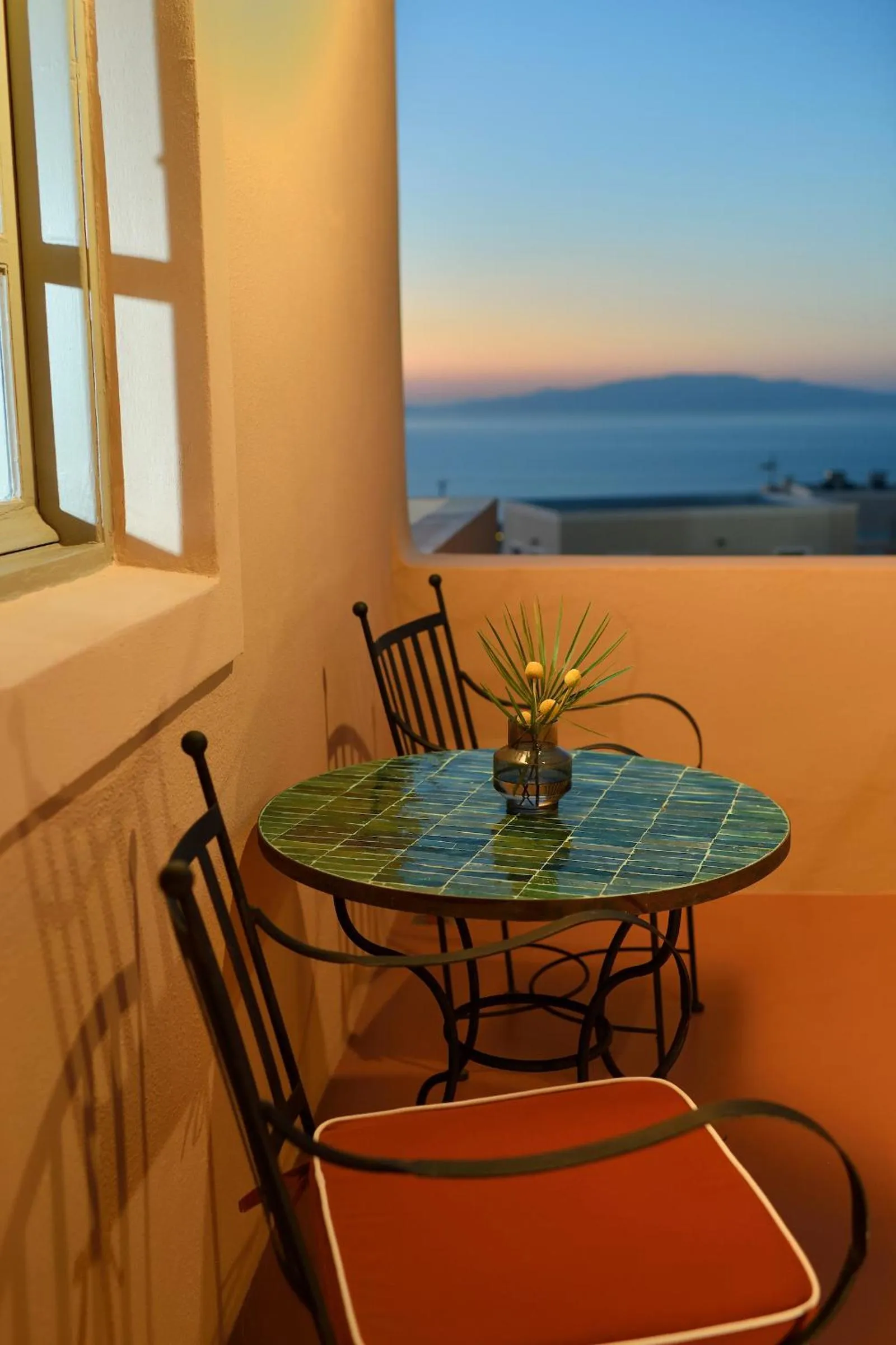 Terra Verde Oia by K&K