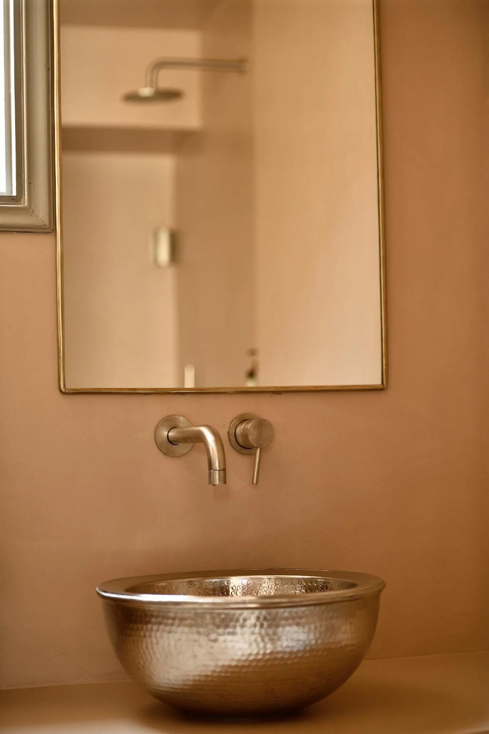 Terra Verde Oia by K&K