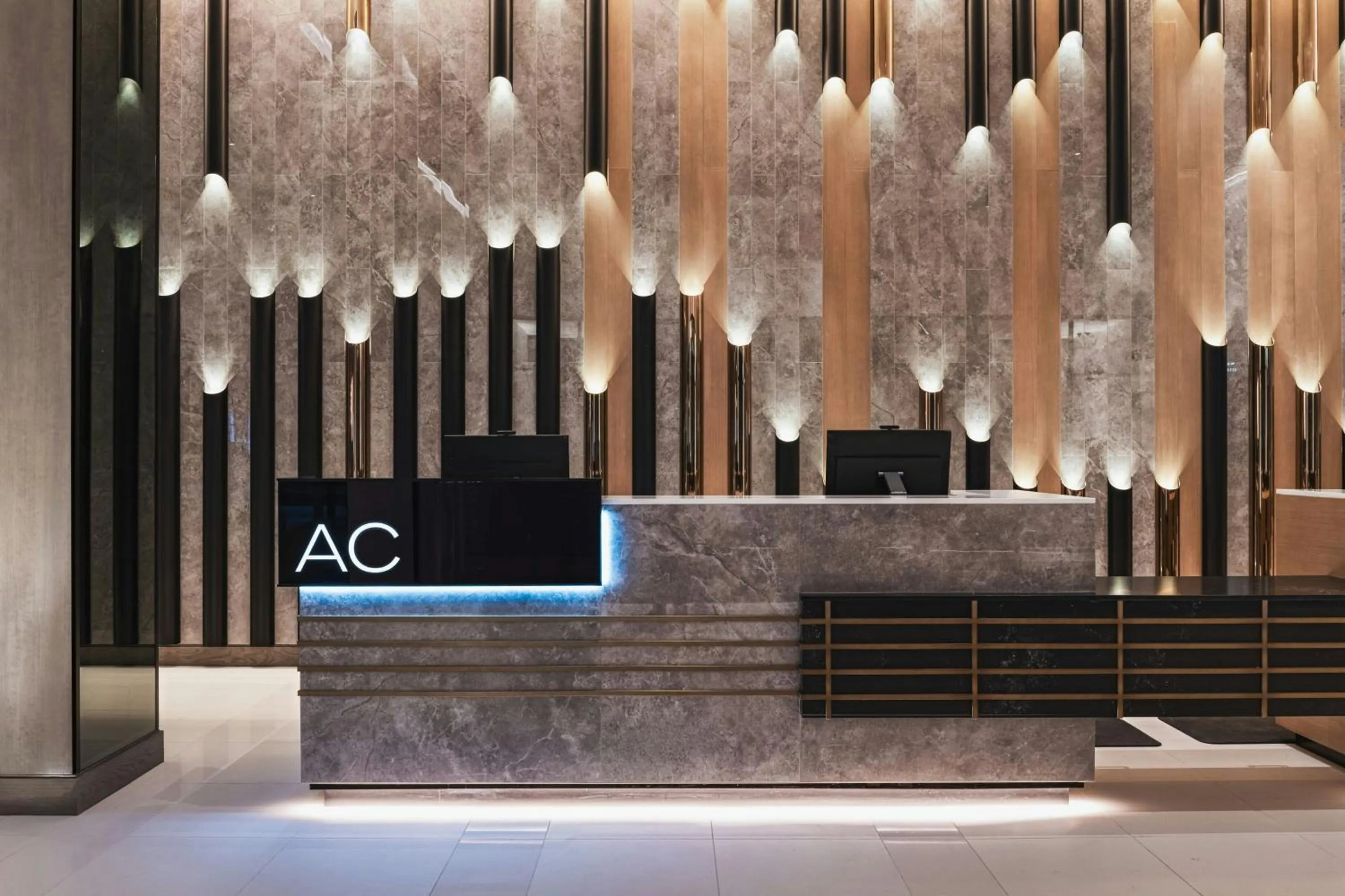Lobby or reception in AC Hotel by Marriott Las Vegas Symphony Park